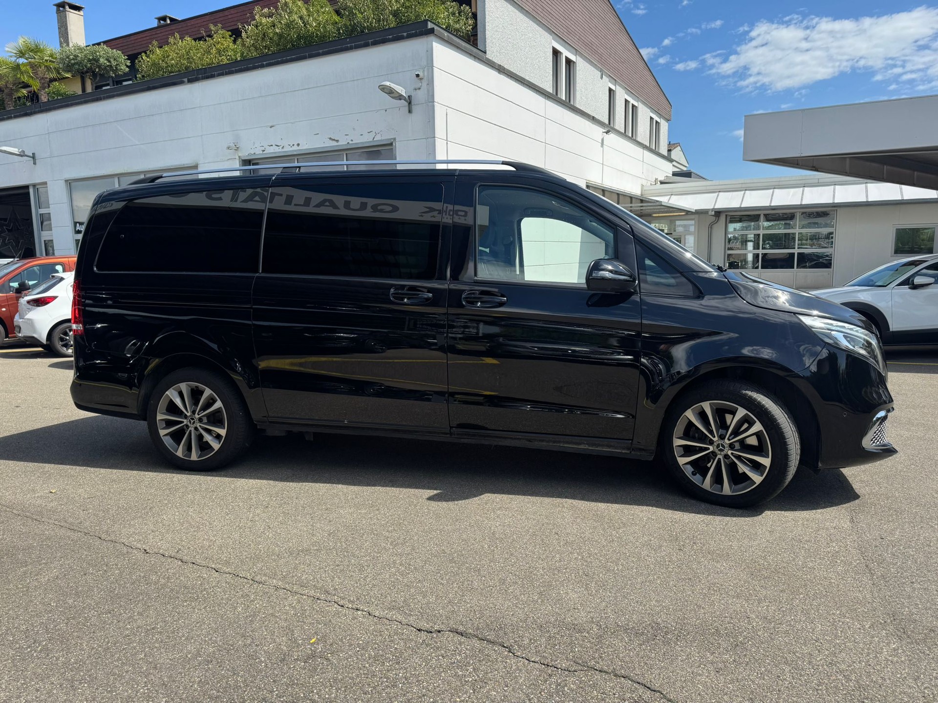 MERCEDES-BENZ V 250 d lang Avantgarde 4Matic G-Tronic-image-3