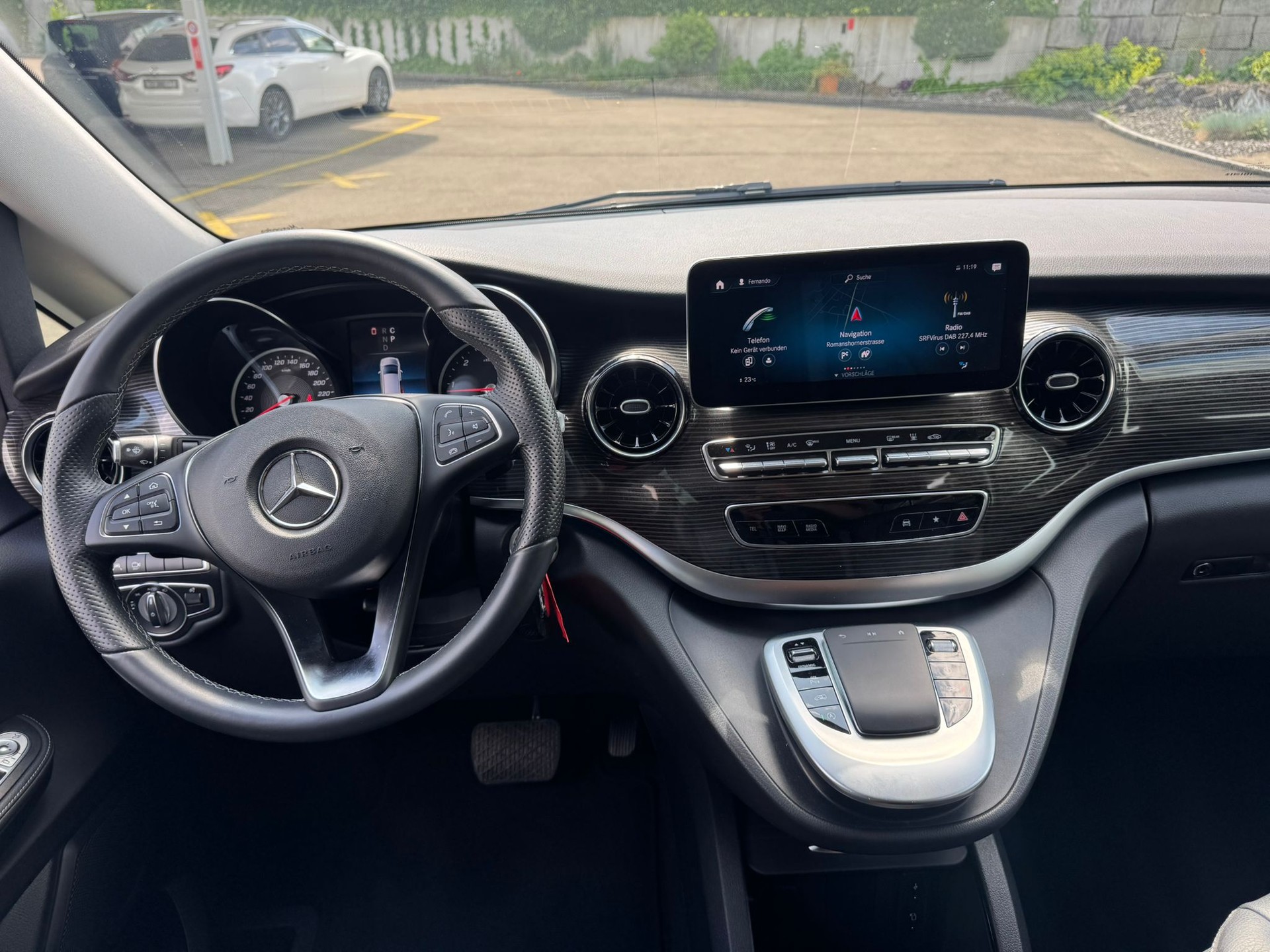 MERCEDES-BENZ V 250 d lang Avantgarde 4Matic G-Tronic-image-13
