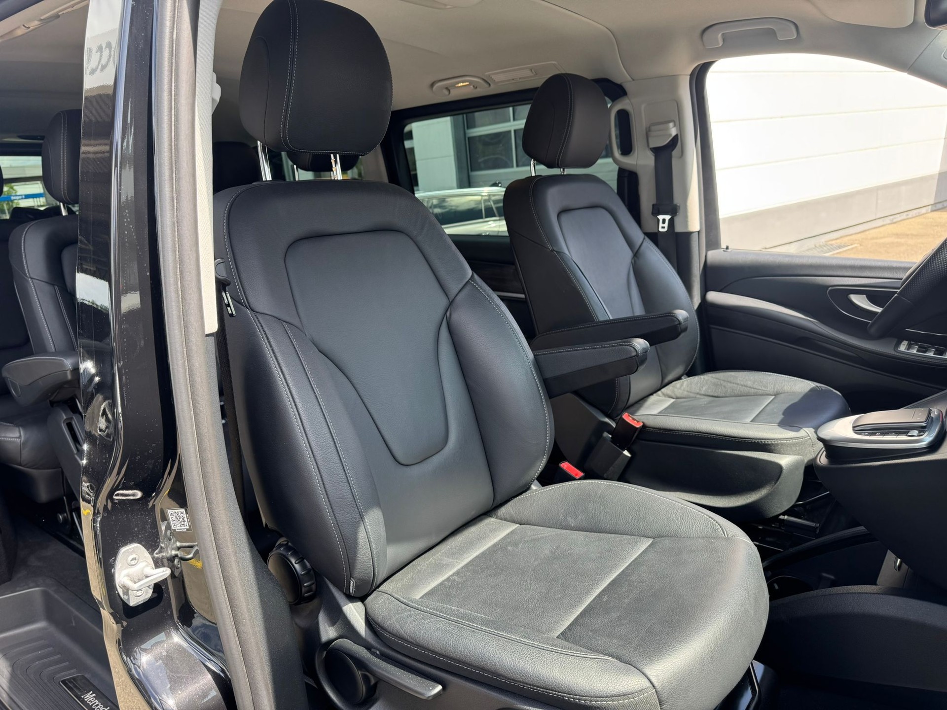 MERCEDES-BENZ V 250 d lang Avantgarde 4Matic G-Tronic-image-10