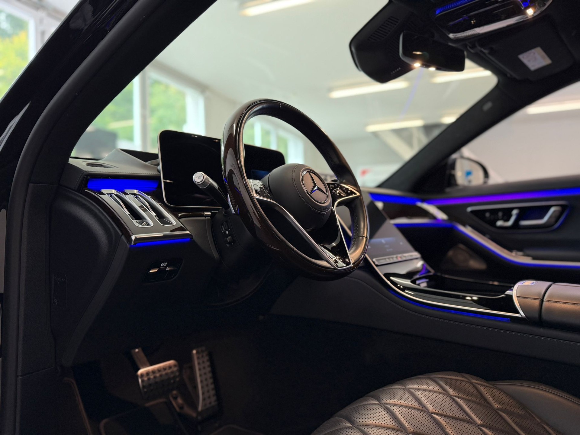 MERCEDES-BENZ S 580 L 4Matic AMG Line 9G-Tronic-image-7