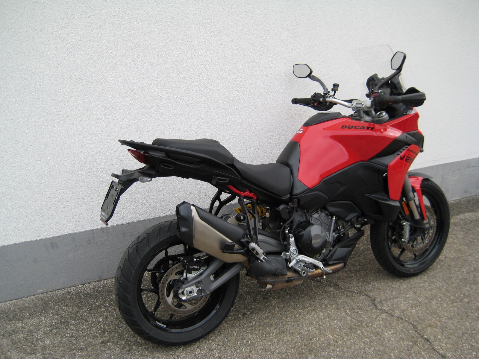 DUCATI Multistrada V2 S-image-2