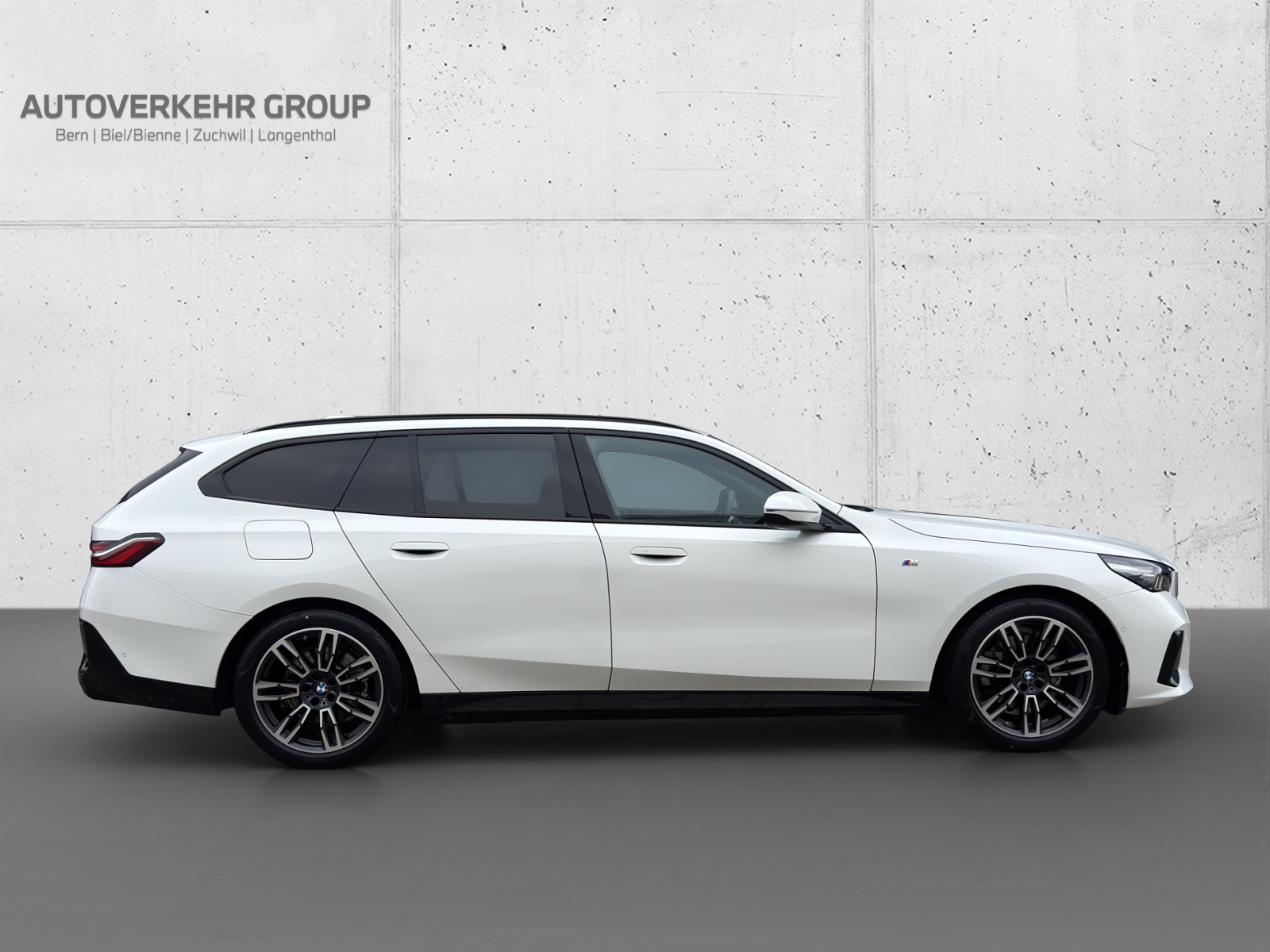 BMW 520d xDr 48V Tour M Sport-image-5