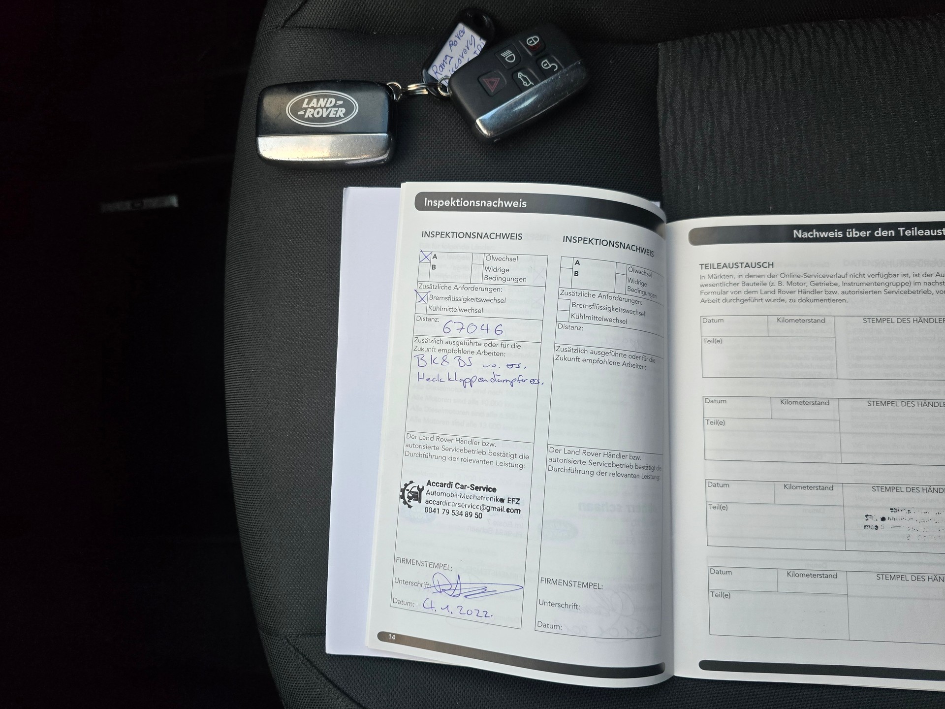 LAND ROVER Discovery Sport 2.0 TD4 SE AT9-image-24