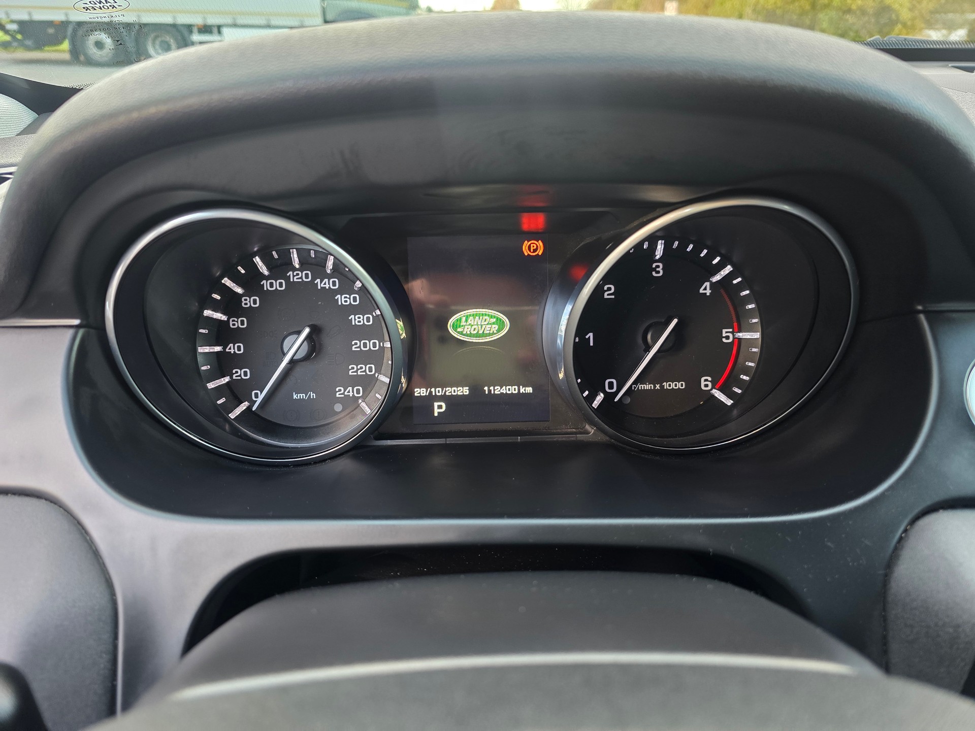 LAND ROVER Discovery Sport 2.0 TD4 SE AT9-image-20