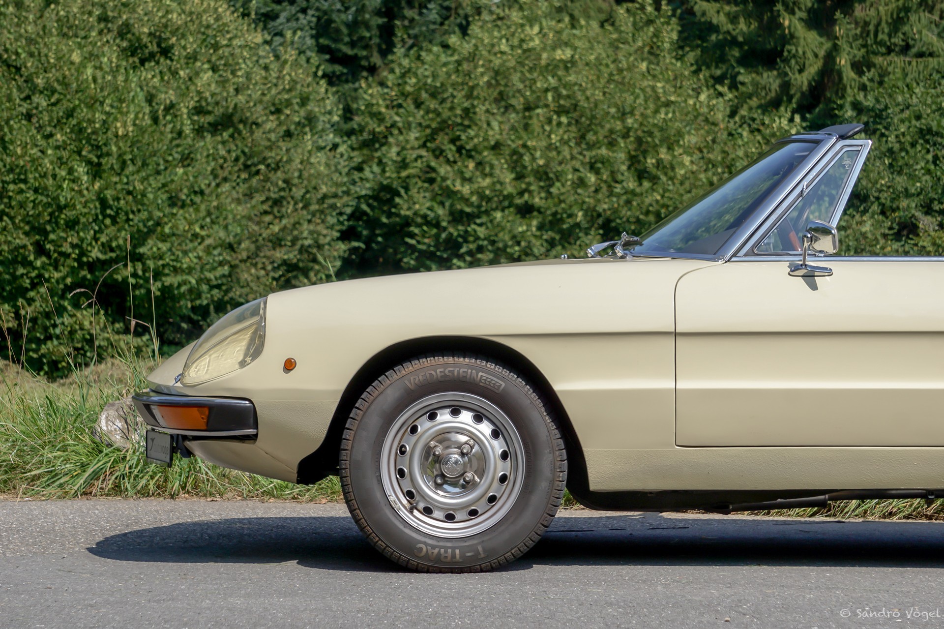 ALFA ROMEO 2000-image-5