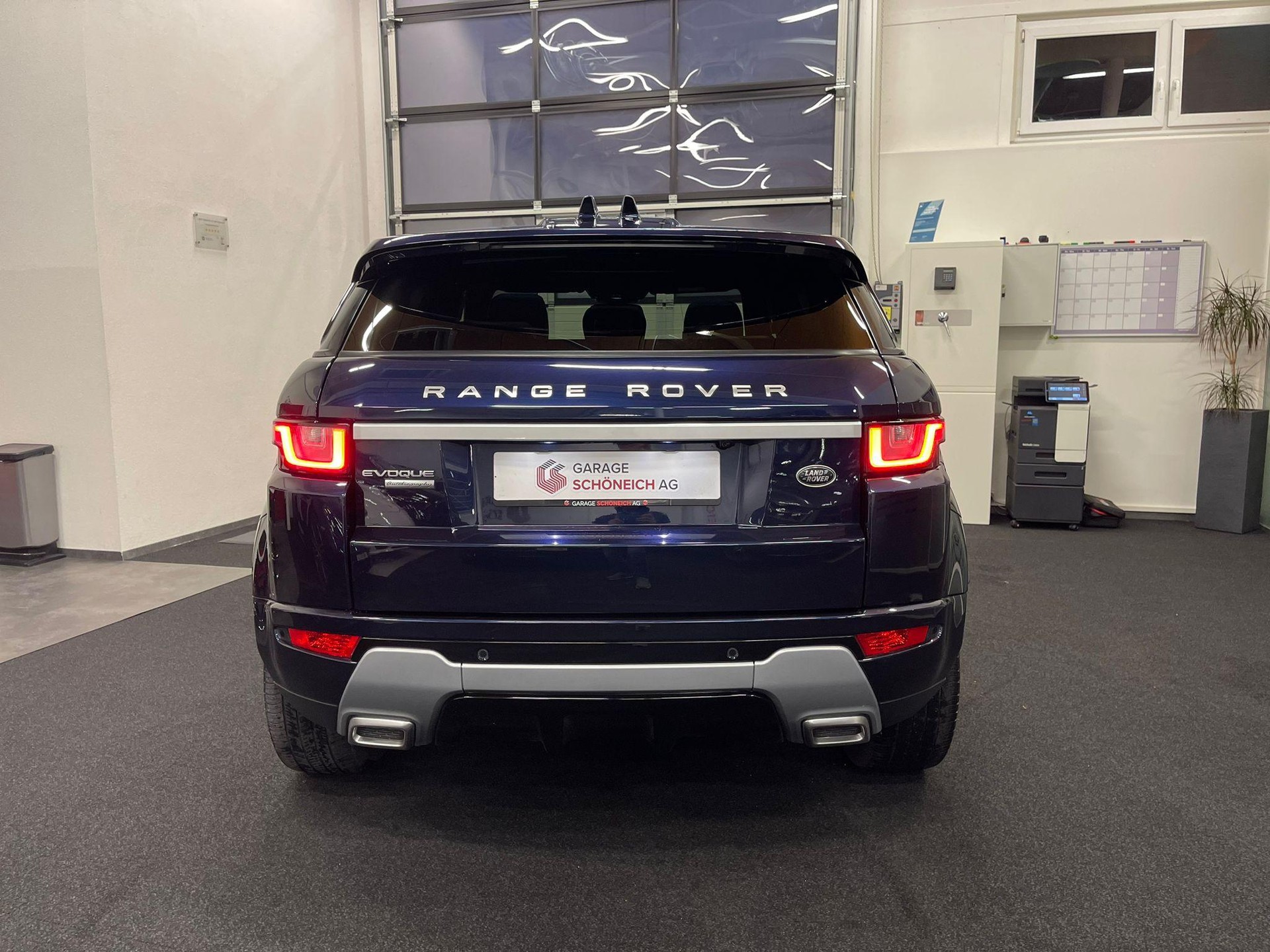 LAND ROVER Range Rover Evoque 2.0 Si4 Autobiography-image-5