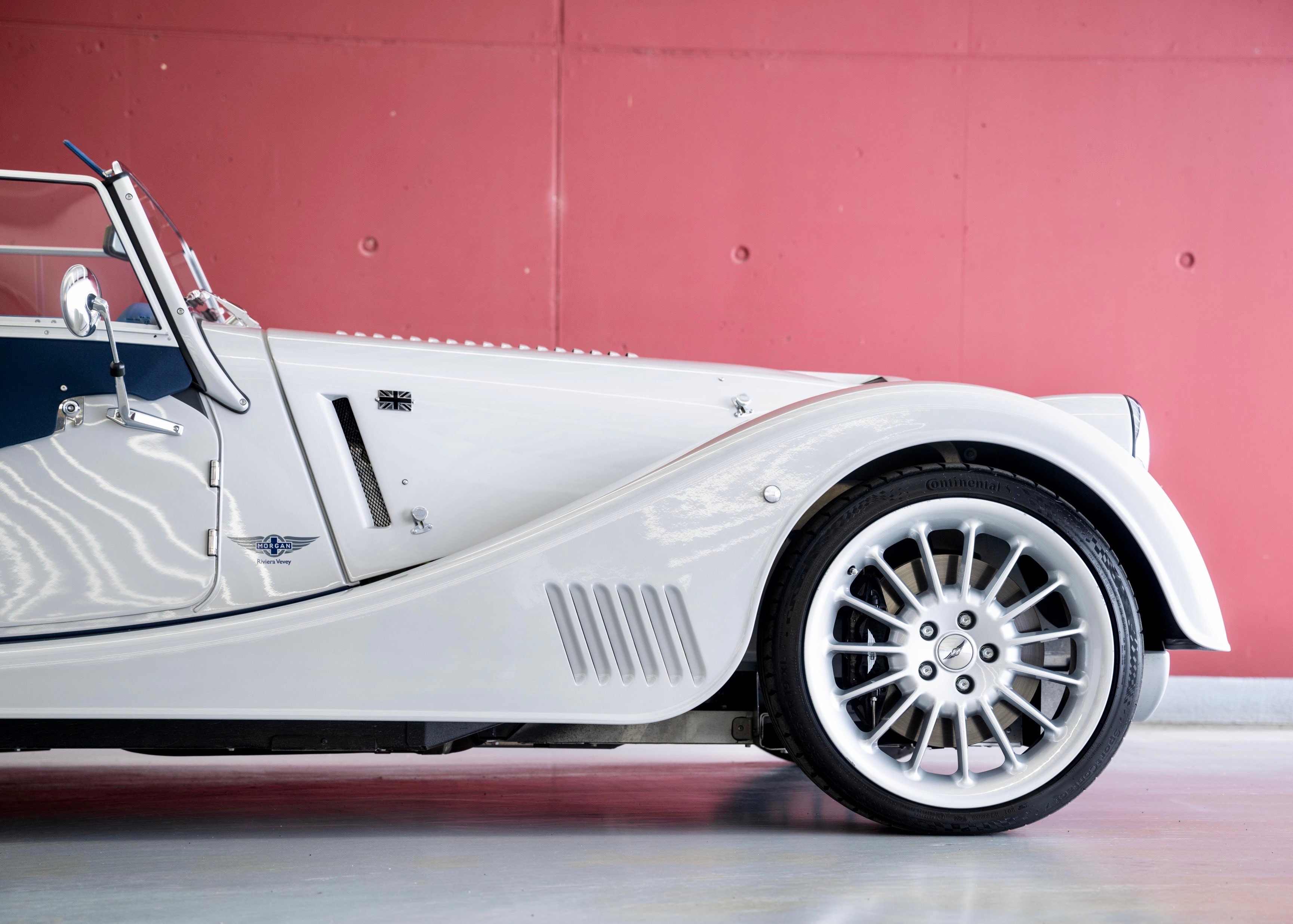 Image MORGAN PLUS-SIX Plus Six 3.0 Bespoke (Swiss Executive Car, as new, low mileage)