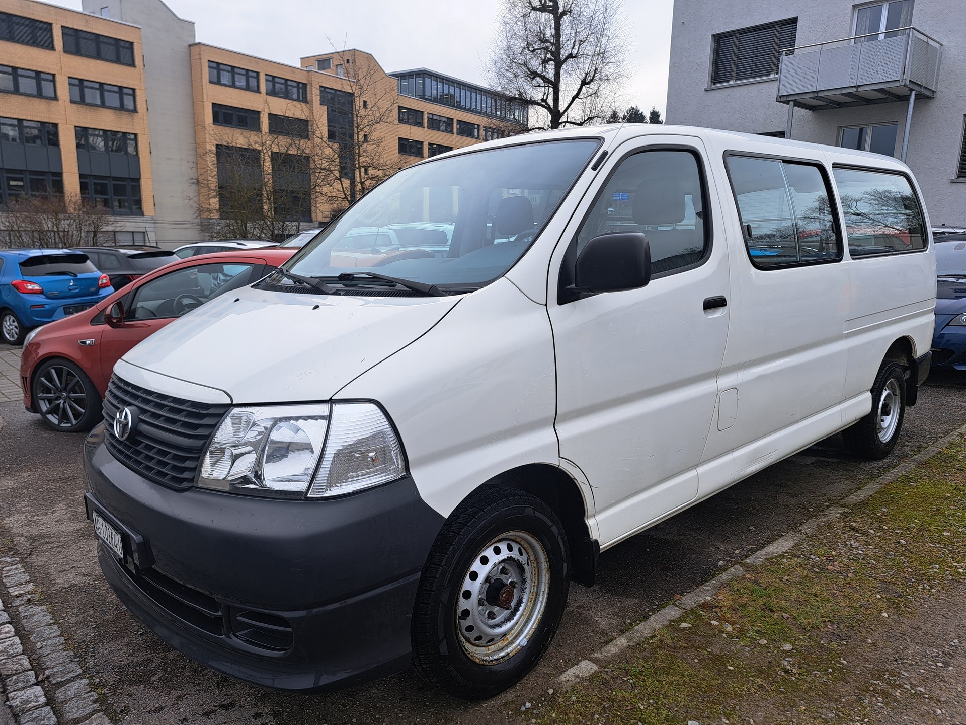 TOYOTA Hiace D-4D Kombi/Werk LWB-image-10