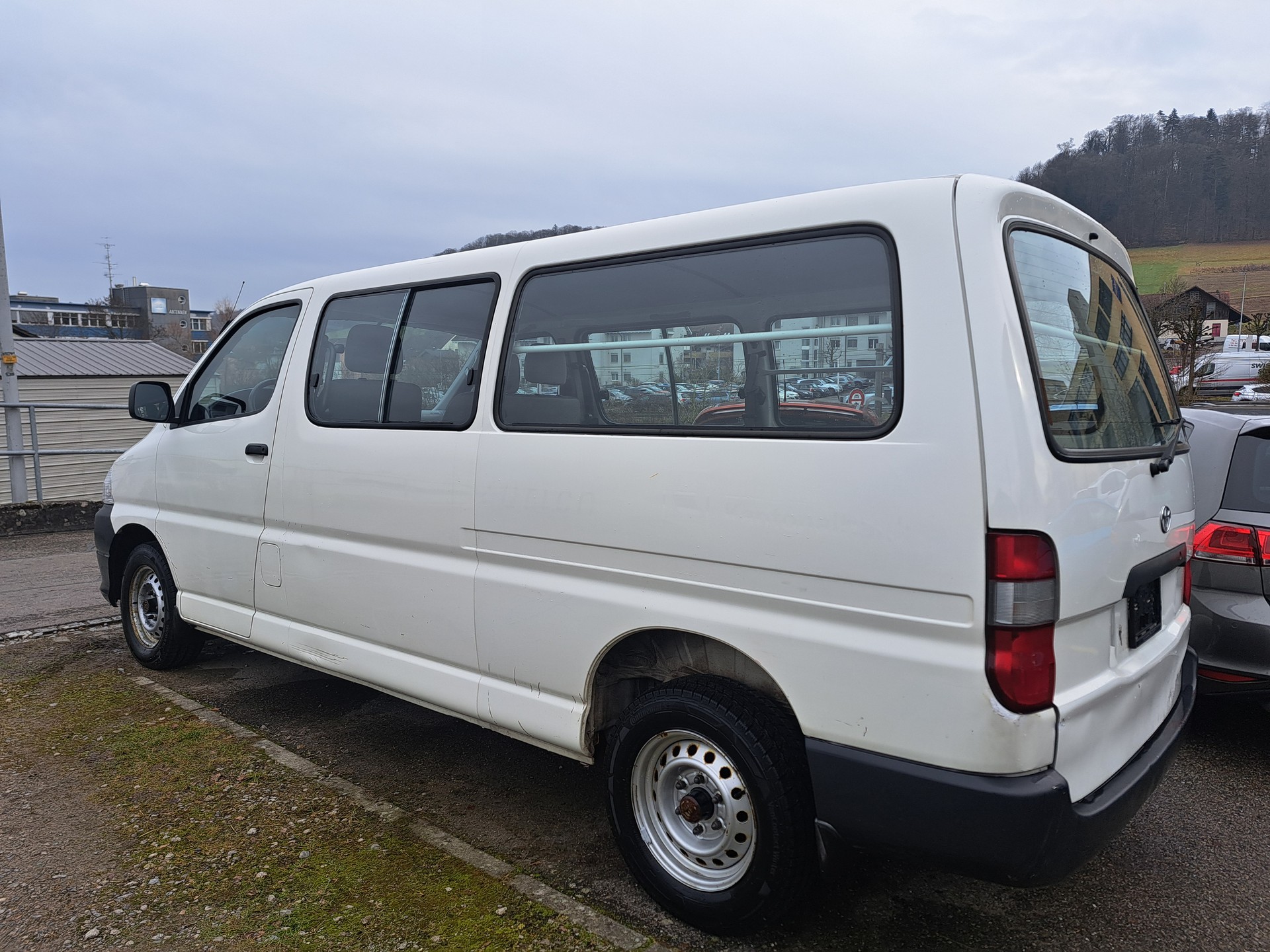 TOYOTA Hiace D-4D Kombi/Werk LWB-image-11