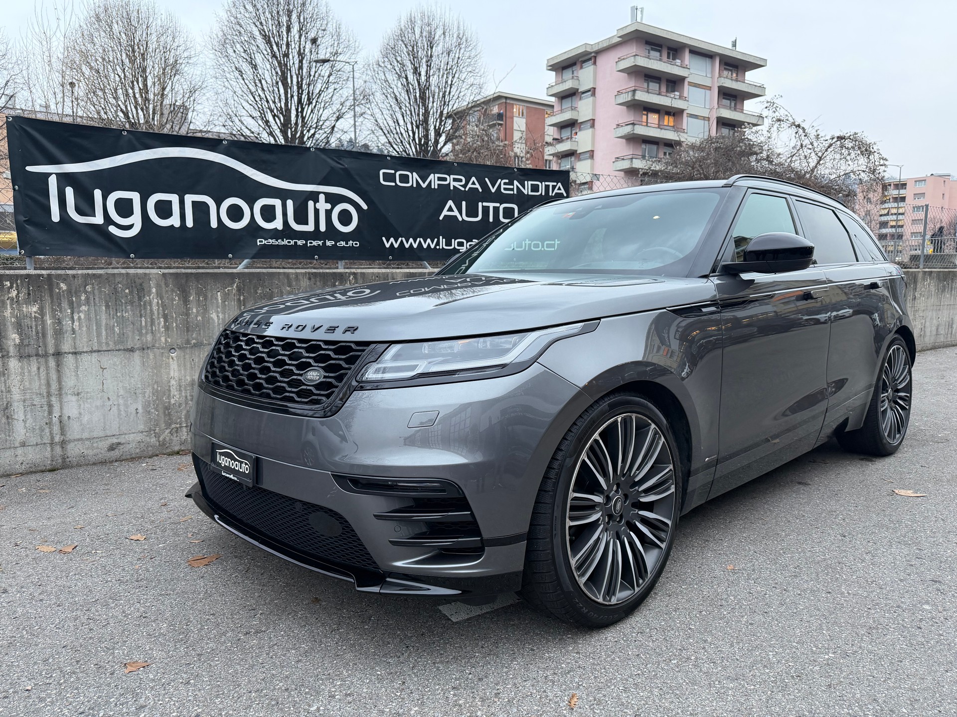 LAND ROVER Range Rover Velar R-Dynamic D 300 S Automatic