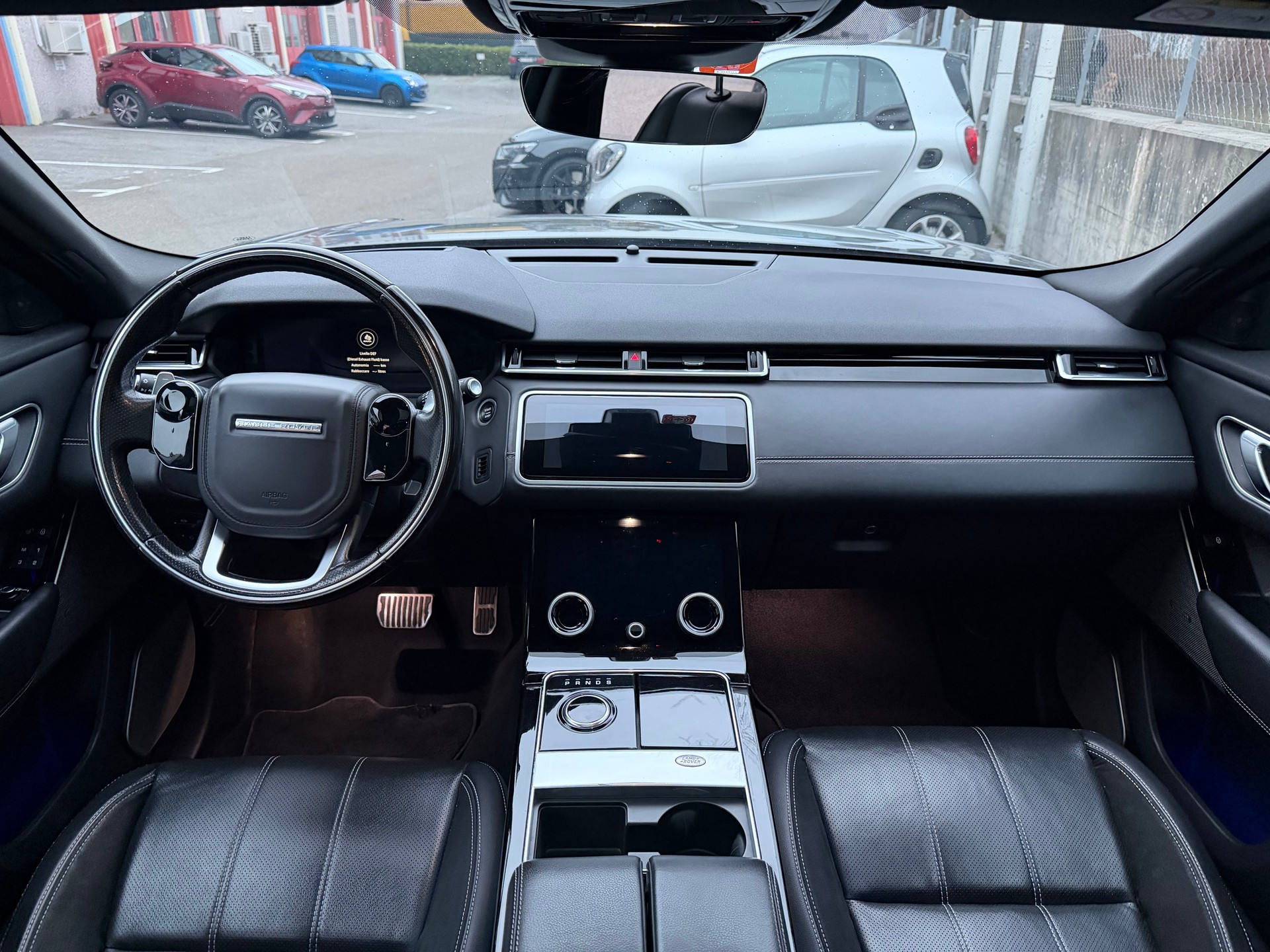LAND ROVER Range Rover Velar R-Dynamic D 300 S Automatic-image-7