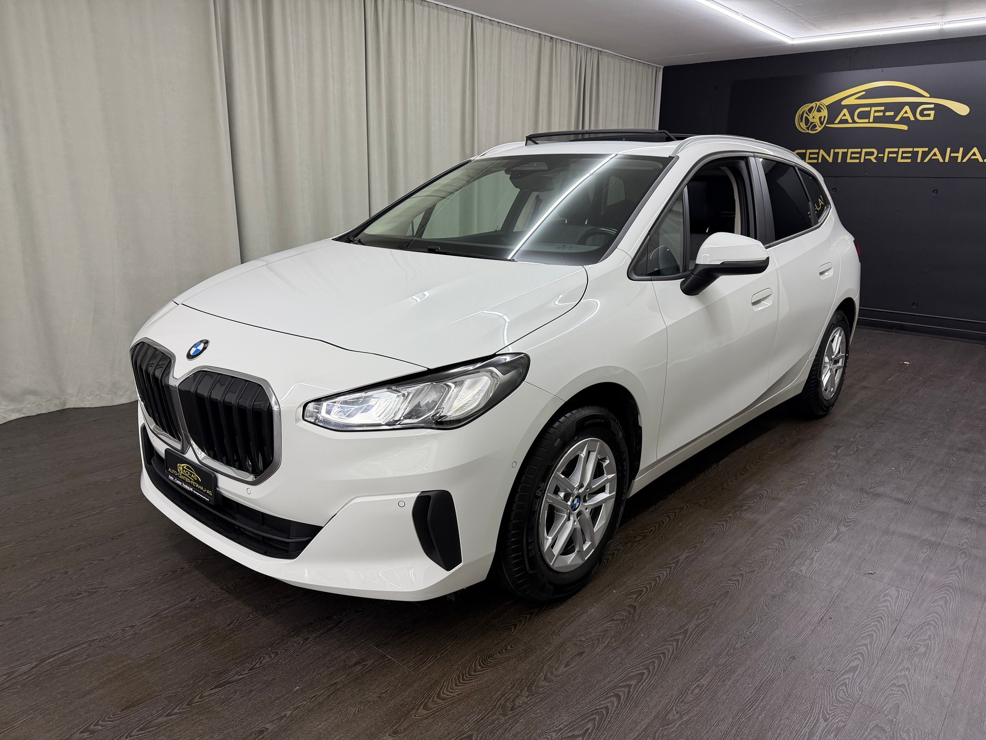 BMW 218d Active Tourer DKG-image-0