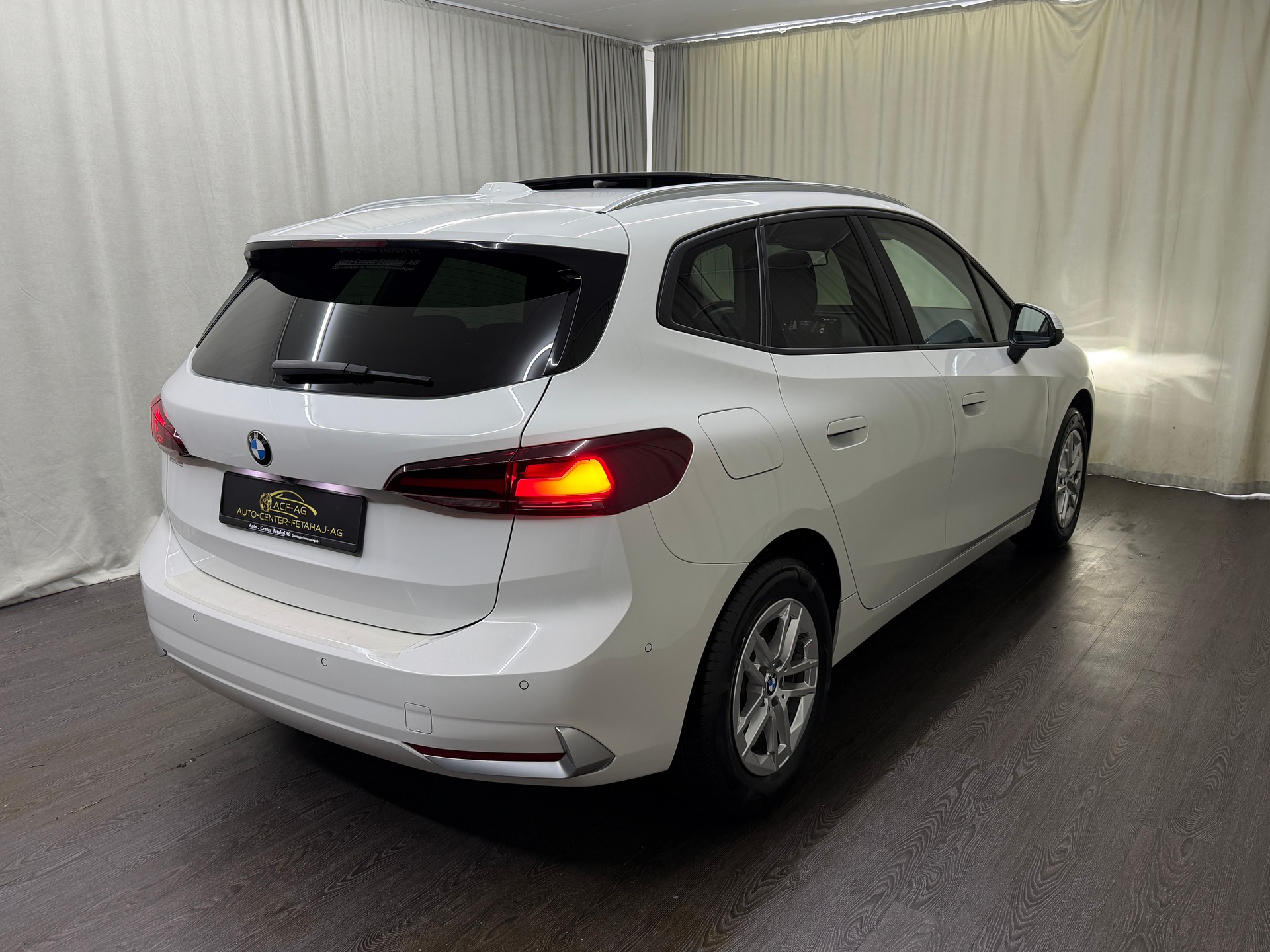 BMW 218d Active Tourer DKG-image-3