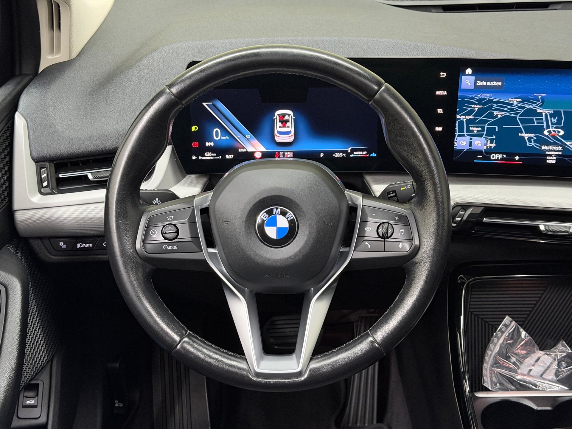 BMW 218d Active Tourer DKG-image-8