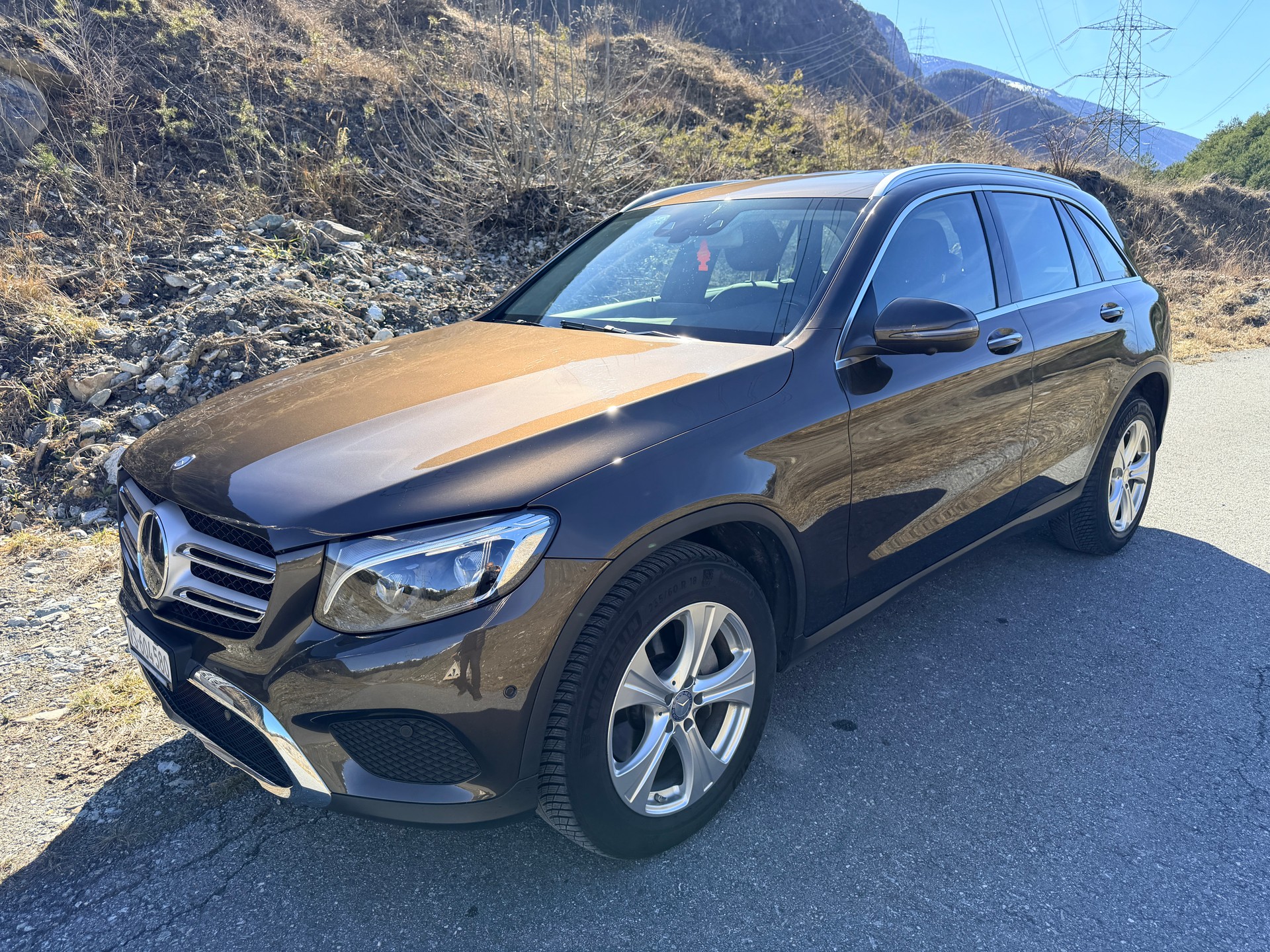 MERCEDES-BENZ GLC 250 Exclusive 4Matic 9G-Tronic-image-2