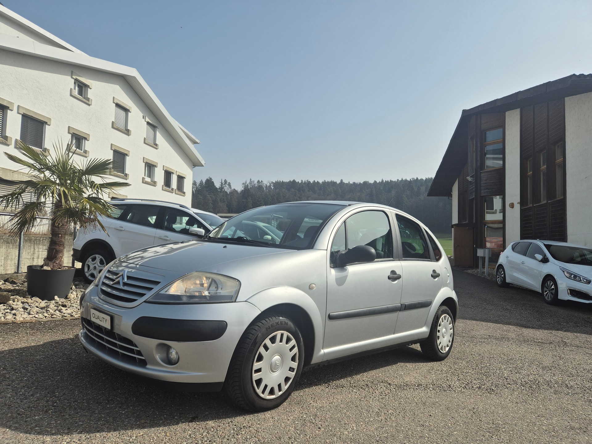 CITROEN C3 1.4i Exclusive-image-8