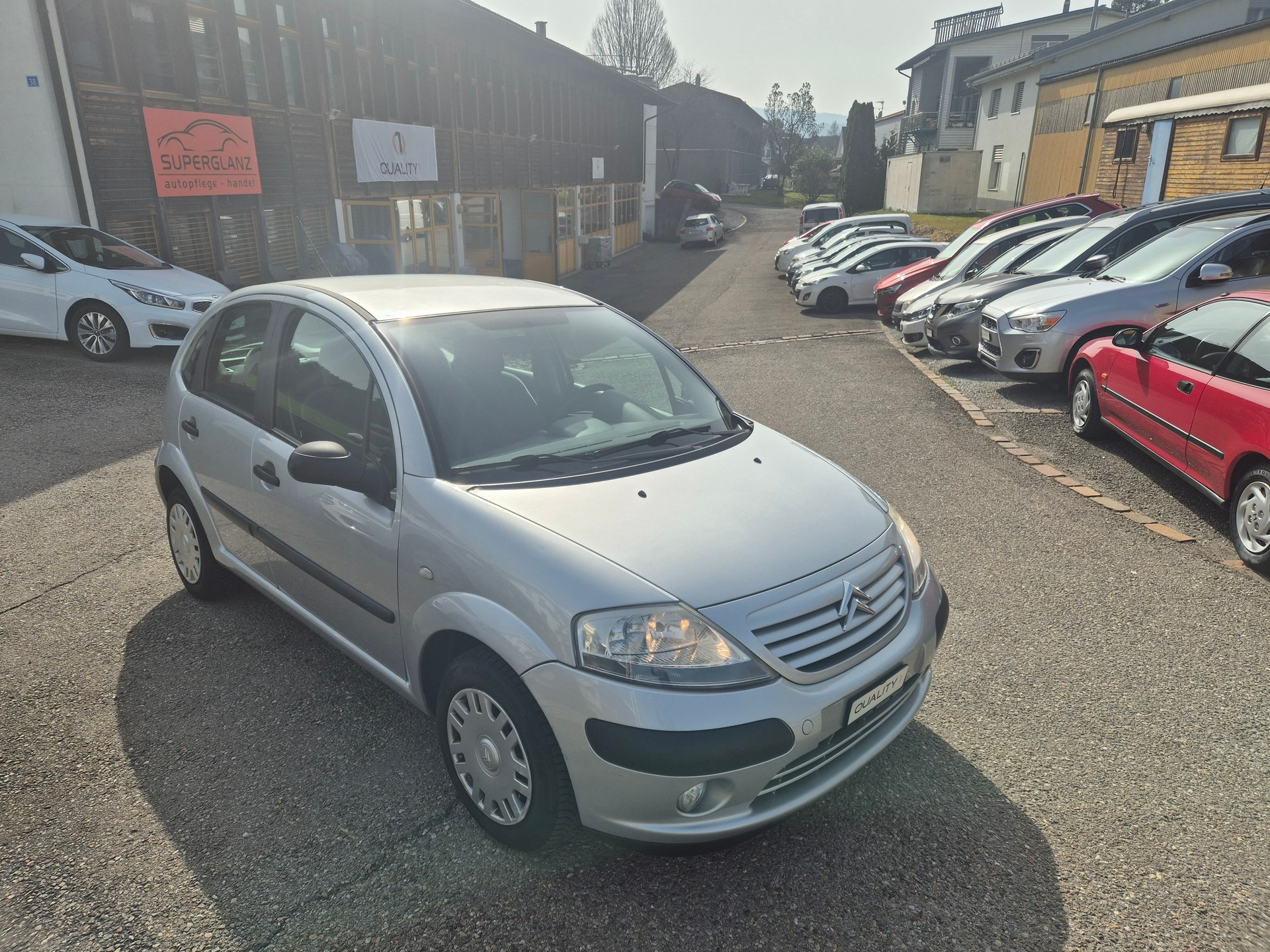 CITROEN C3 1.4i Exclusive-image-1