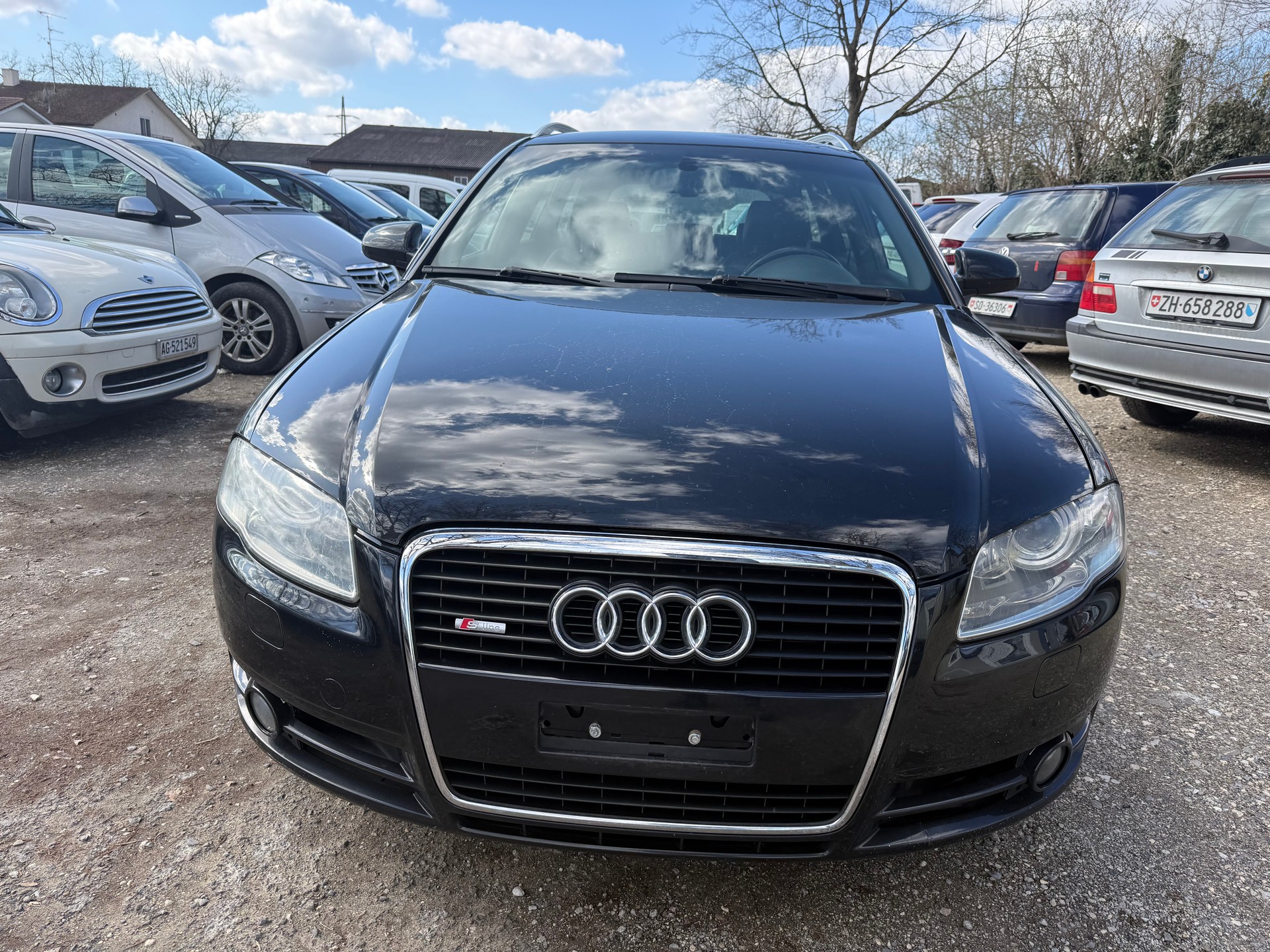 AUDI A4 Avant 3.0 V6 TDI quattro-image-1