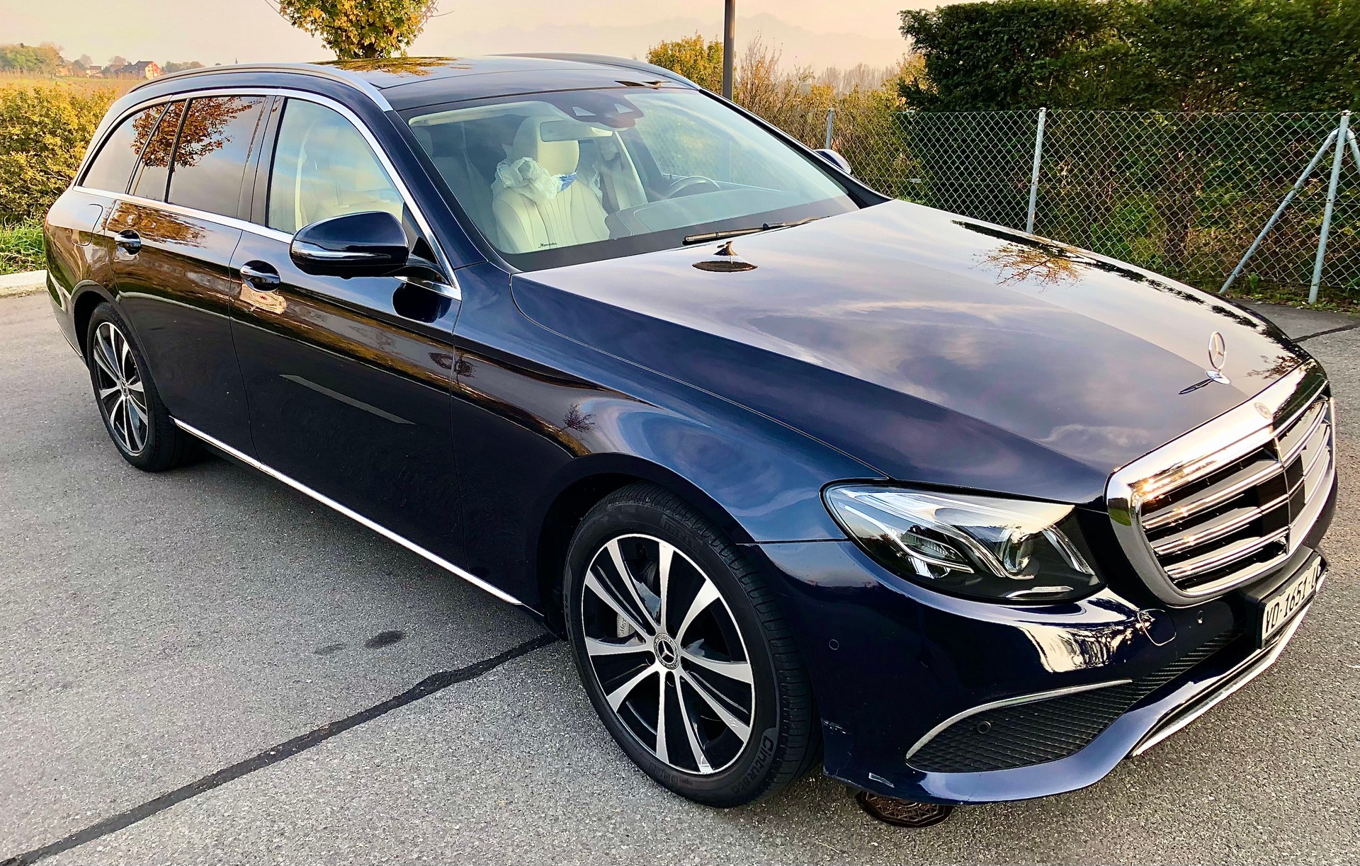 MERCEDES-BENZ E 400 d 4Matic 9G-Tronic-image-16