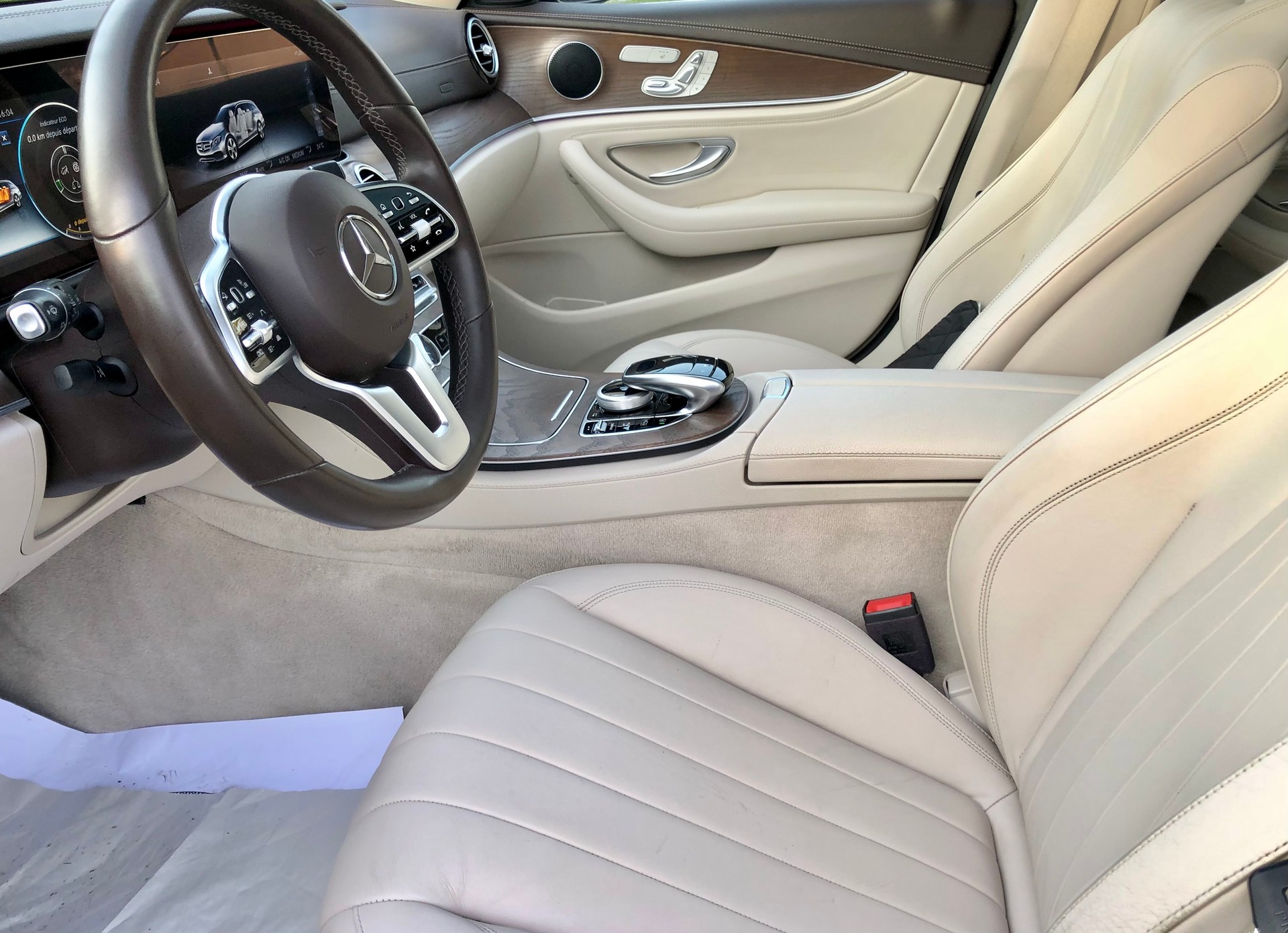 MERCEDES-BENZ E 400 d 4Matic 9G-Tronic-image-6