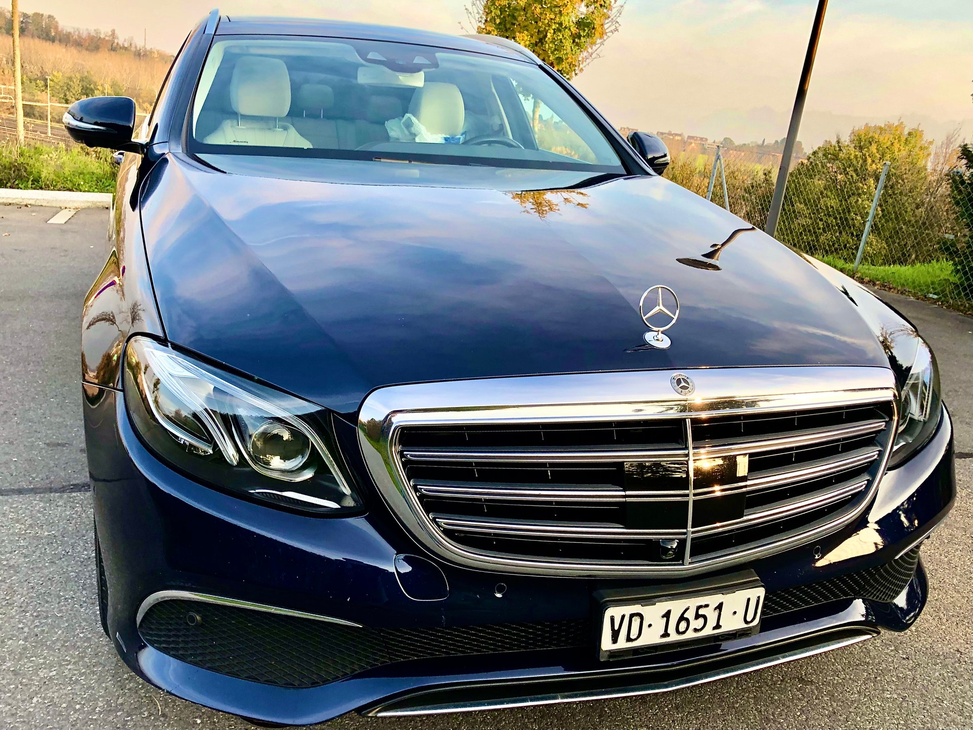 MERCEDES-BENZ E 400 d 4Matic 9G-Tronic-image-17