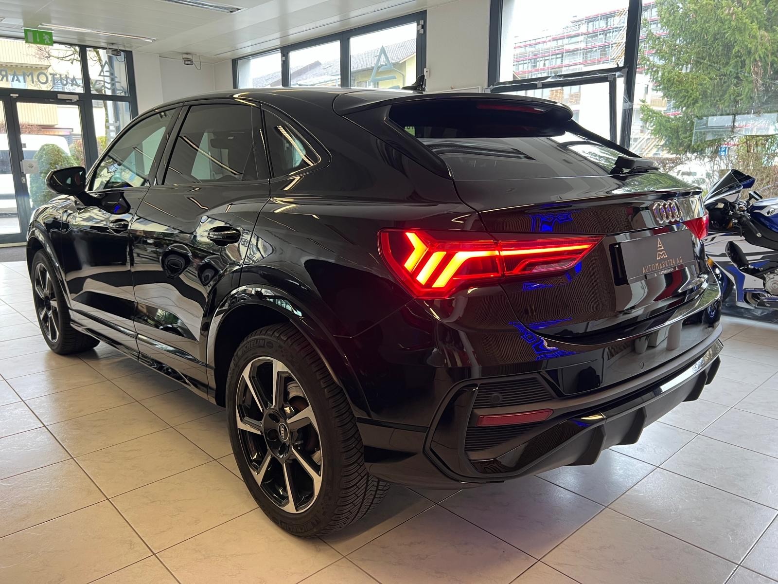 AUDI Q3 Sportback 2.0 40 TDI S line (Audi Exclusiv) quattro S-Tronic-image-10