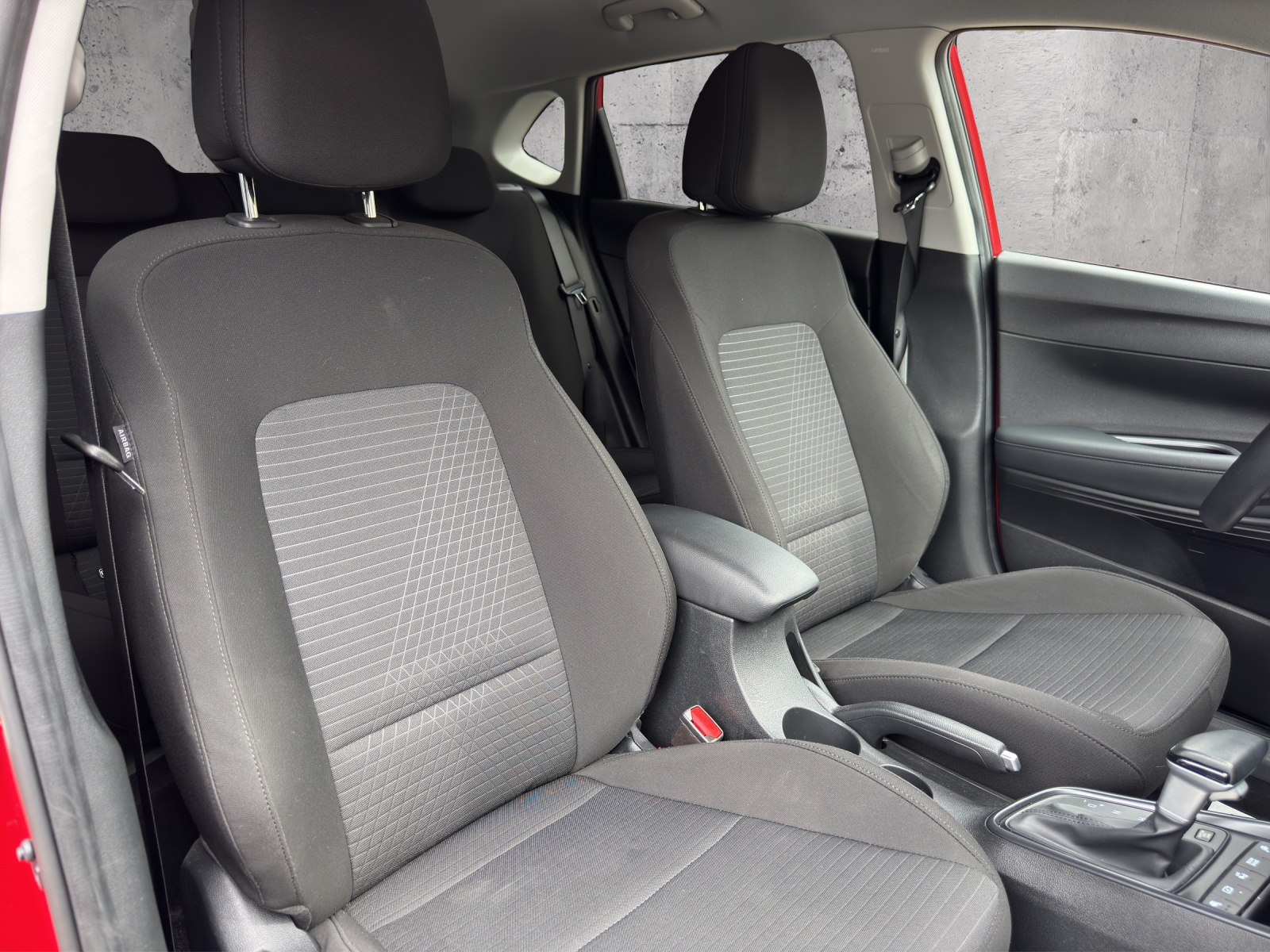 HYUNDAI i20 1.0 T-GDi Amplia DCT-image-13