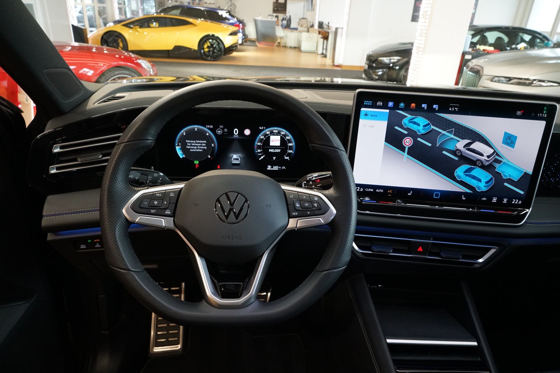VW Tiguan 2.0 TDI SCR R-Line 4Motion DSG-image-13