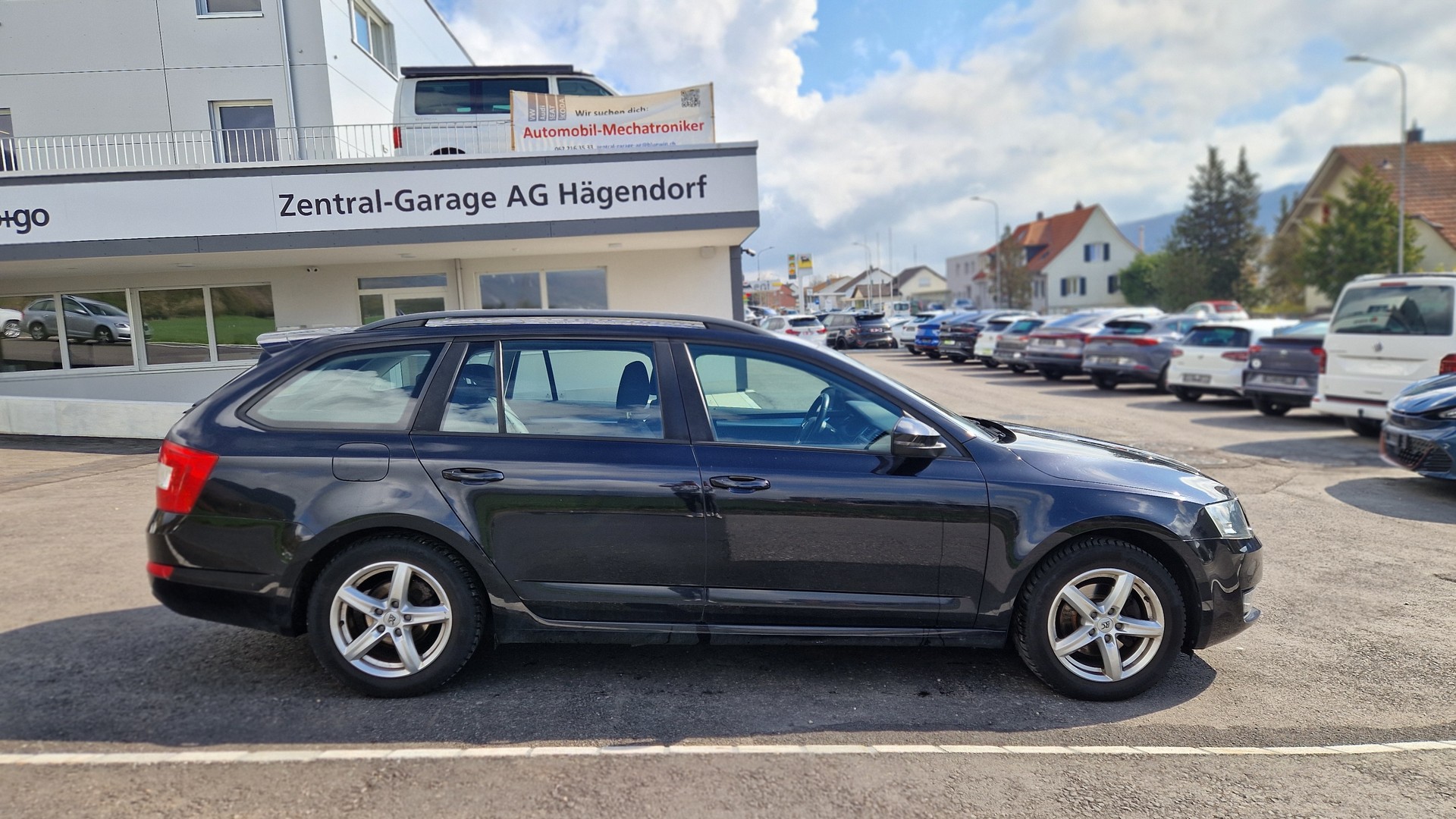 SKODA Combi TDI 1.6-110 GL 6G-image-5