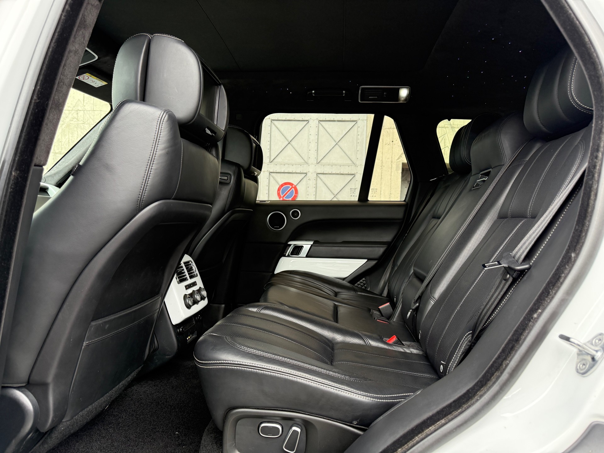 LAND ROVER Range Rover 5.0 V8 SC Vogue Automatic-image-9