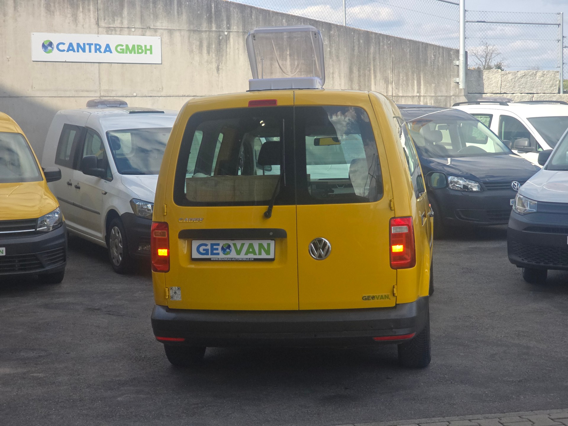 VW GEOVAN L - 102PS Bezin - Klima - PDC hinten - DAB+ - 2 x Schiebetür - grosses Fensterpaket-image-5