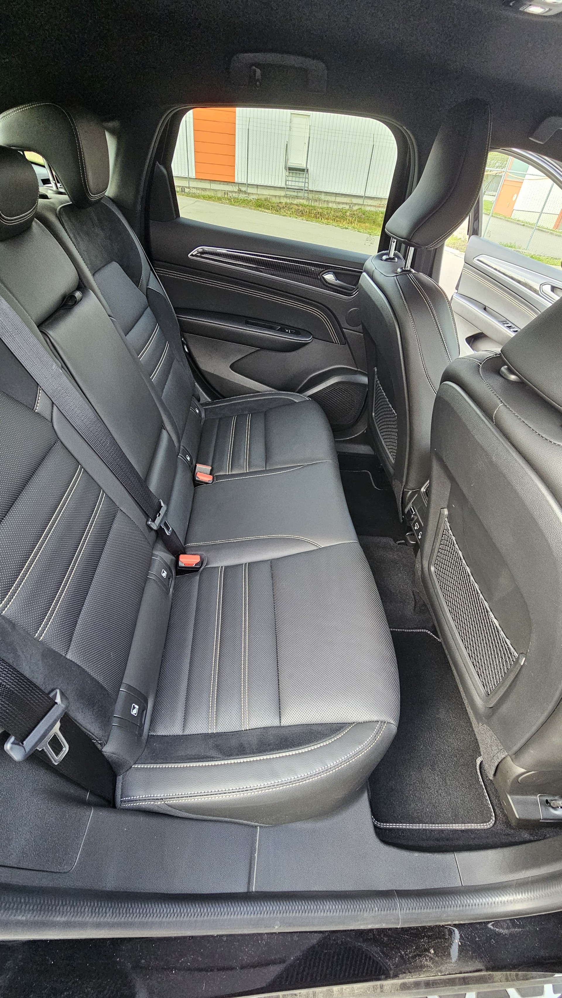 RENAULT Arkana 1.6 E-Tech Engineered-image-4