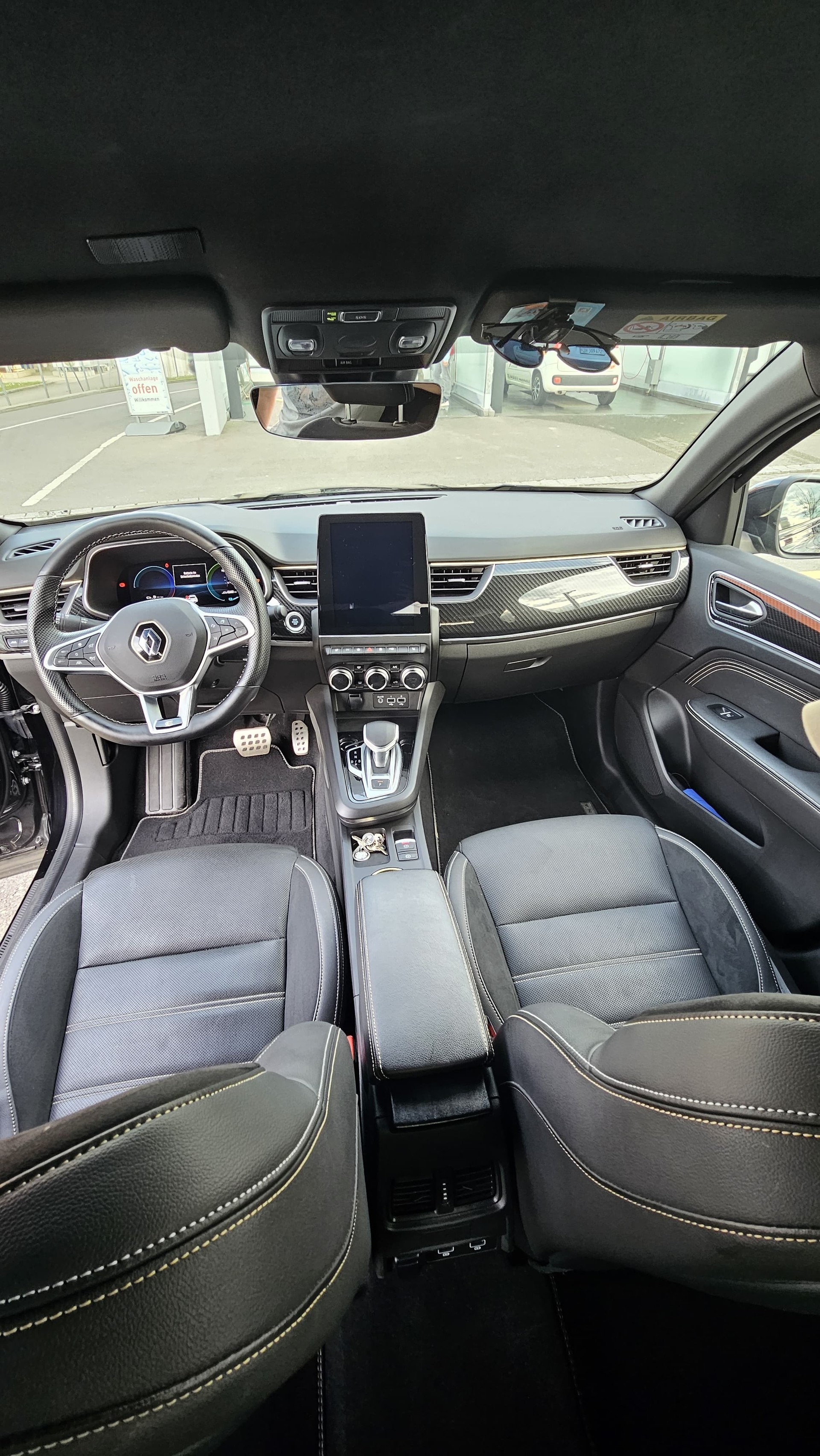 RENAULT Arkana 1.6 E-Tech Engineered-image-5