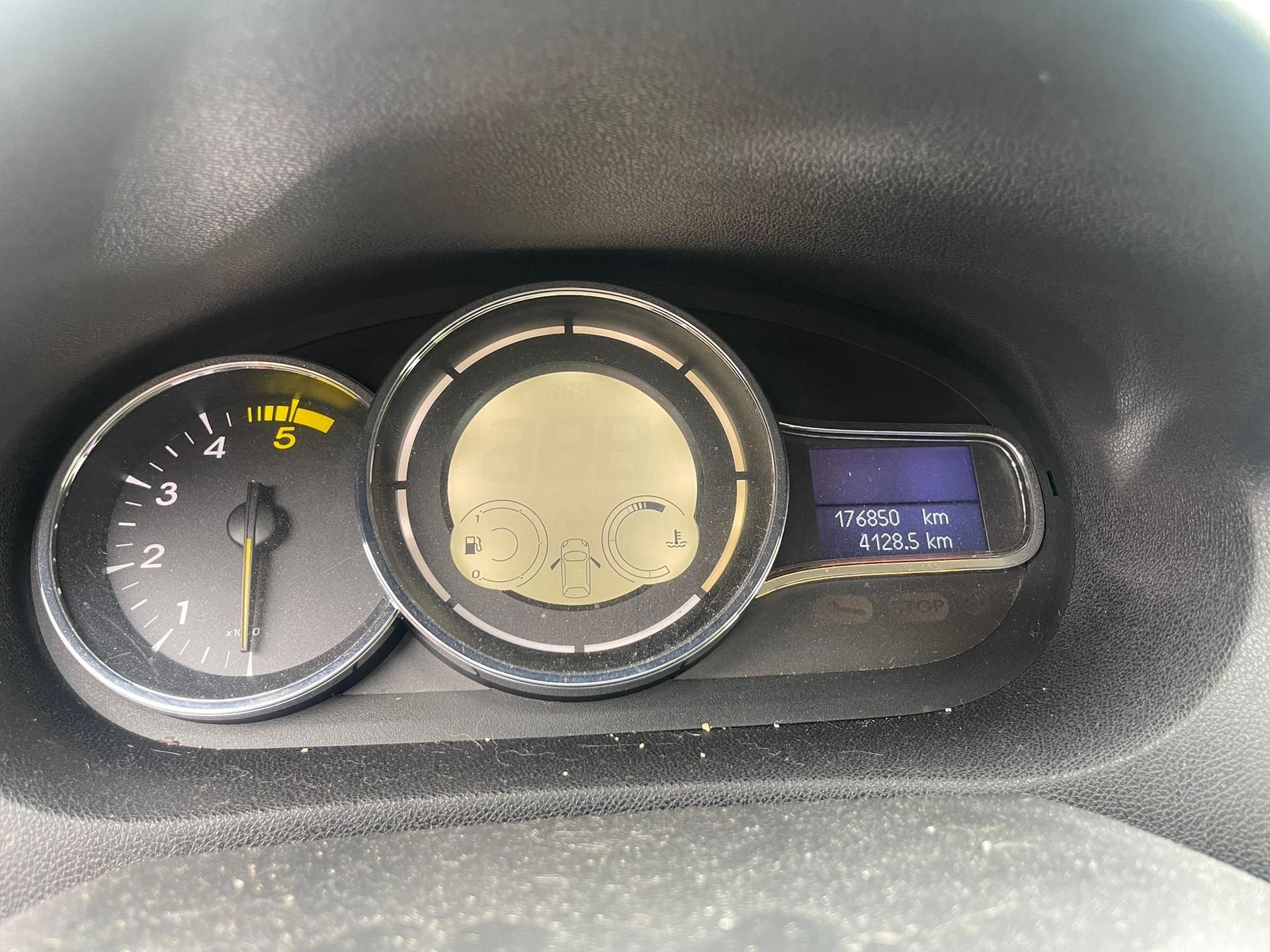 RENAULT Mégane Grandtour 1.5 dCi Expression-image-8