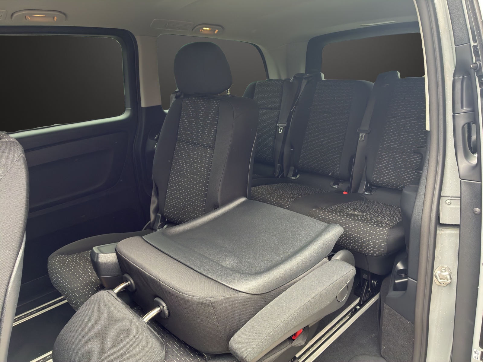 MERCEDES-BENZ Vito 116 CDI Tourer SELECT Family 3200mm-image-10