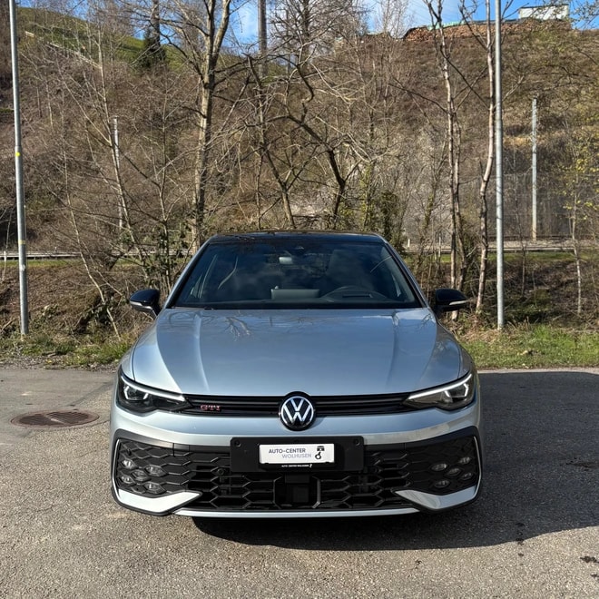VW Golf 2.0 TSI GTI DSG *Frisch ab MFK* Lederpaket* Panorama Dach-image-7
