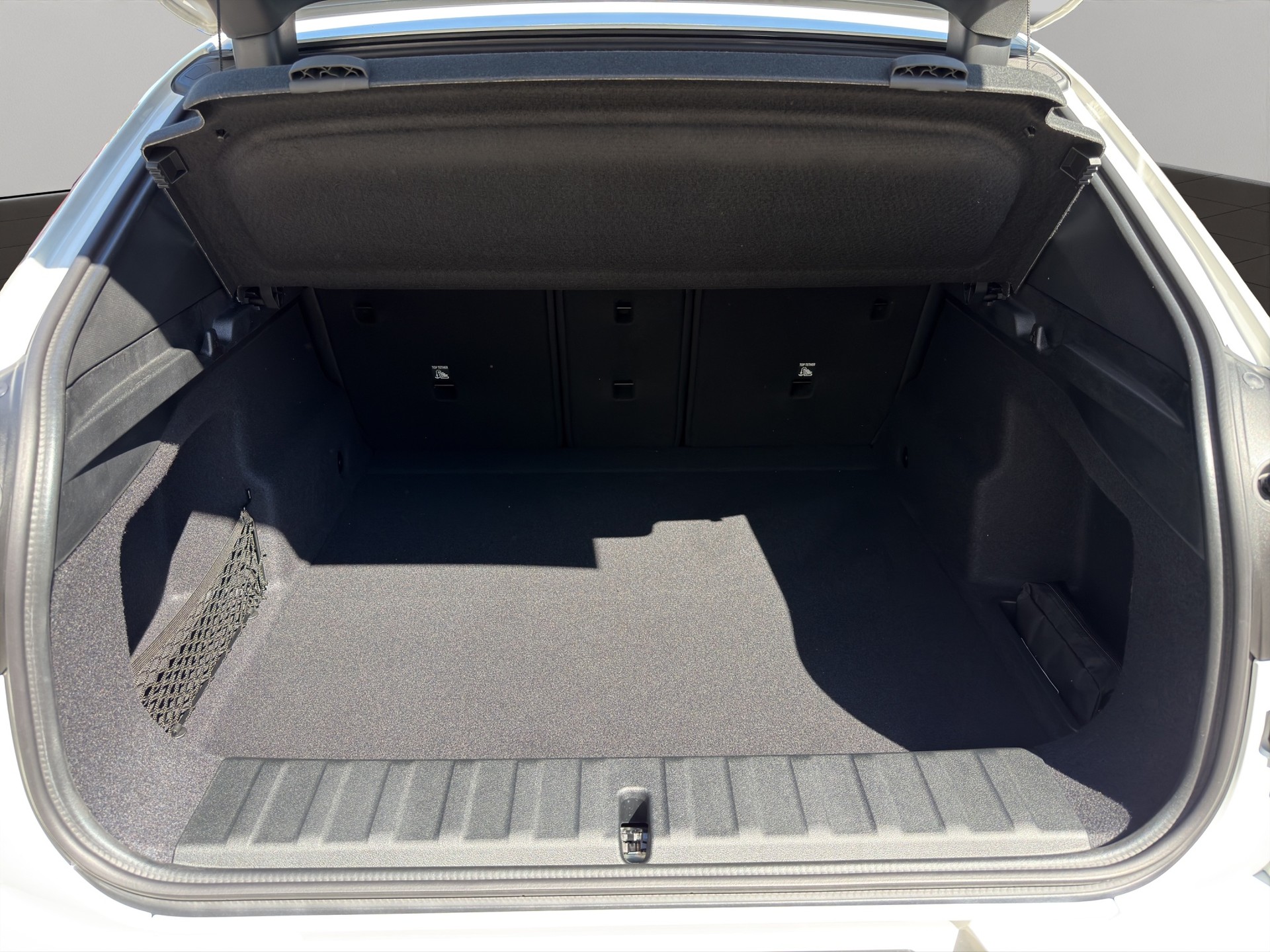 BMW X2 sDrive 20i 48V M Sport-image-19