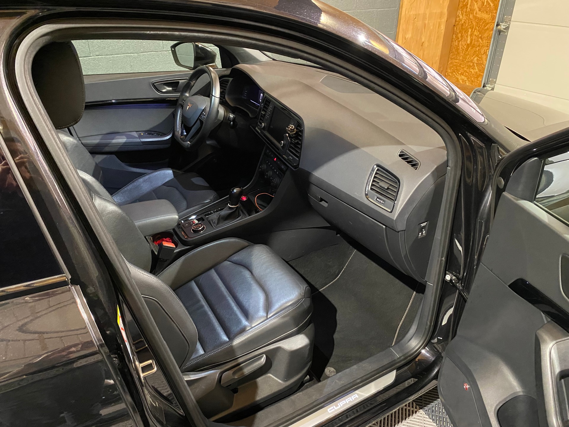 CUPRA Ateca 2.0 TSI Cupra 4Drive DSG-image-22