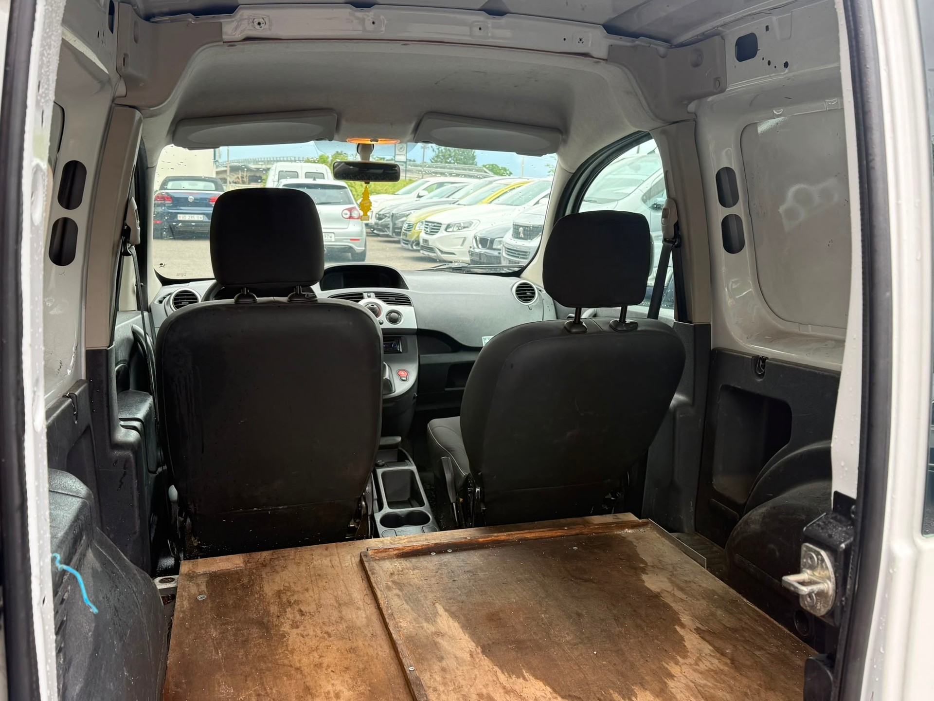 RENAULT Kangoo Express Compact 1.5 dCi 90-image-11