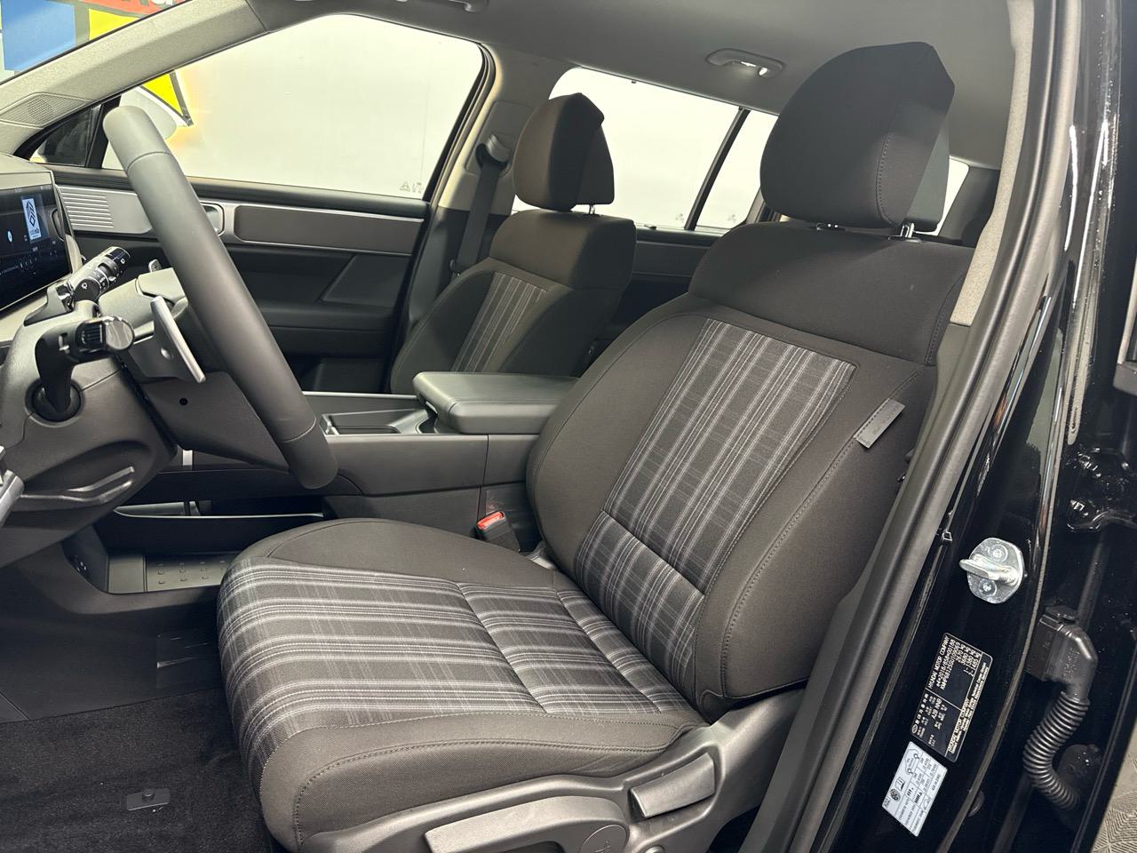 HYUNDAI Santa Fe 1.6 T-GDi PHEV Business 4WD ic-image-3