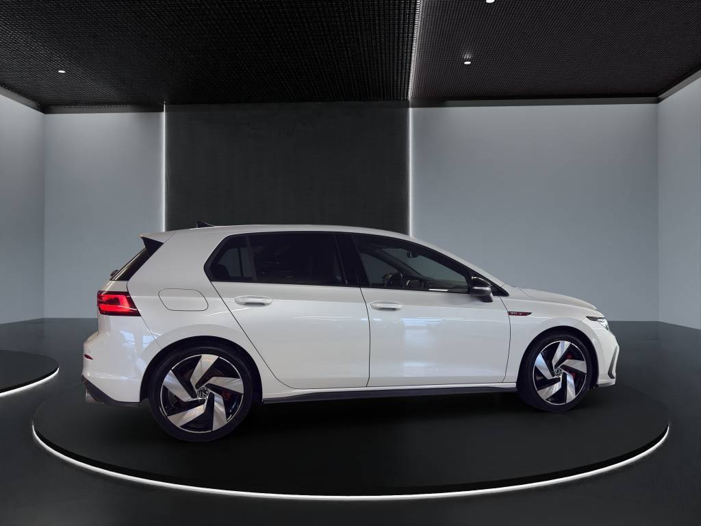 VW Golf 2.0 TSI GTI DSG-image-6