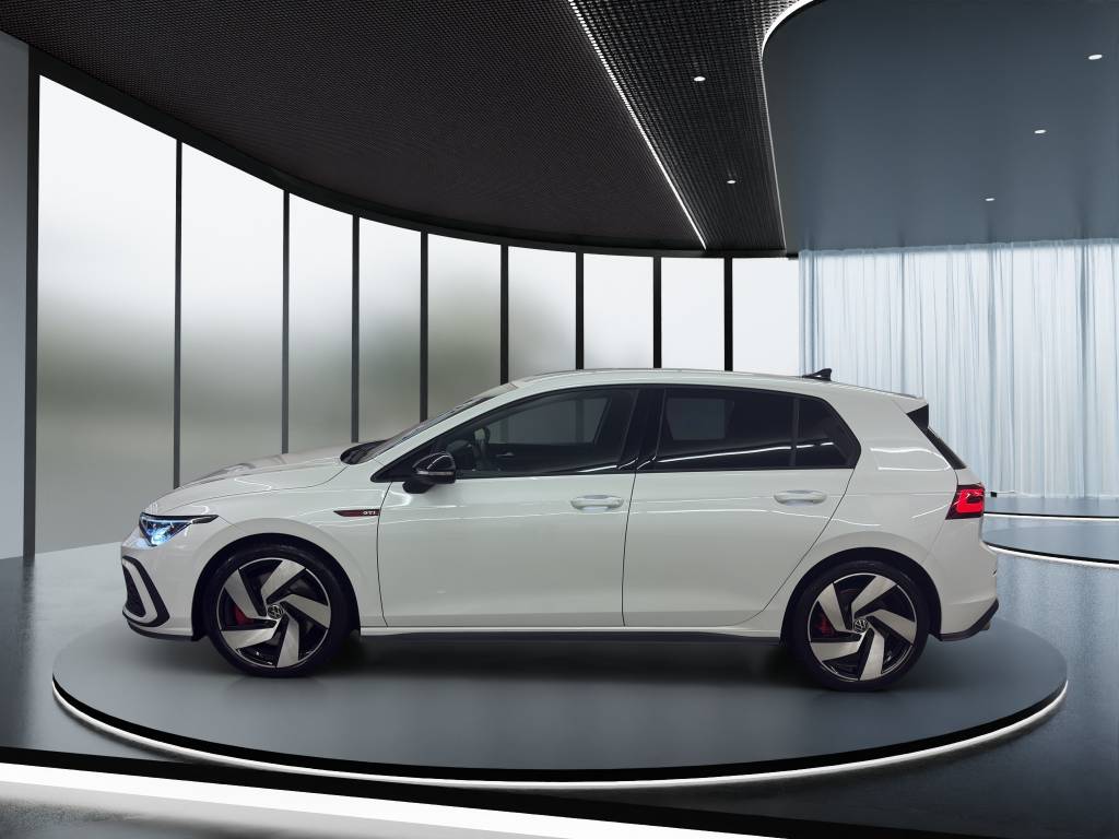 VW Golf 2.0 TSI GTI DSG-image-2