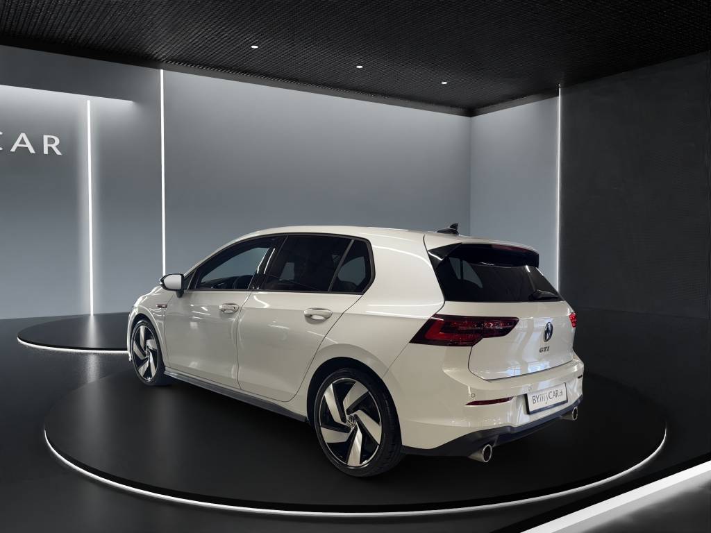 VW Golf 2.0 TSI GTI DSG-image-3