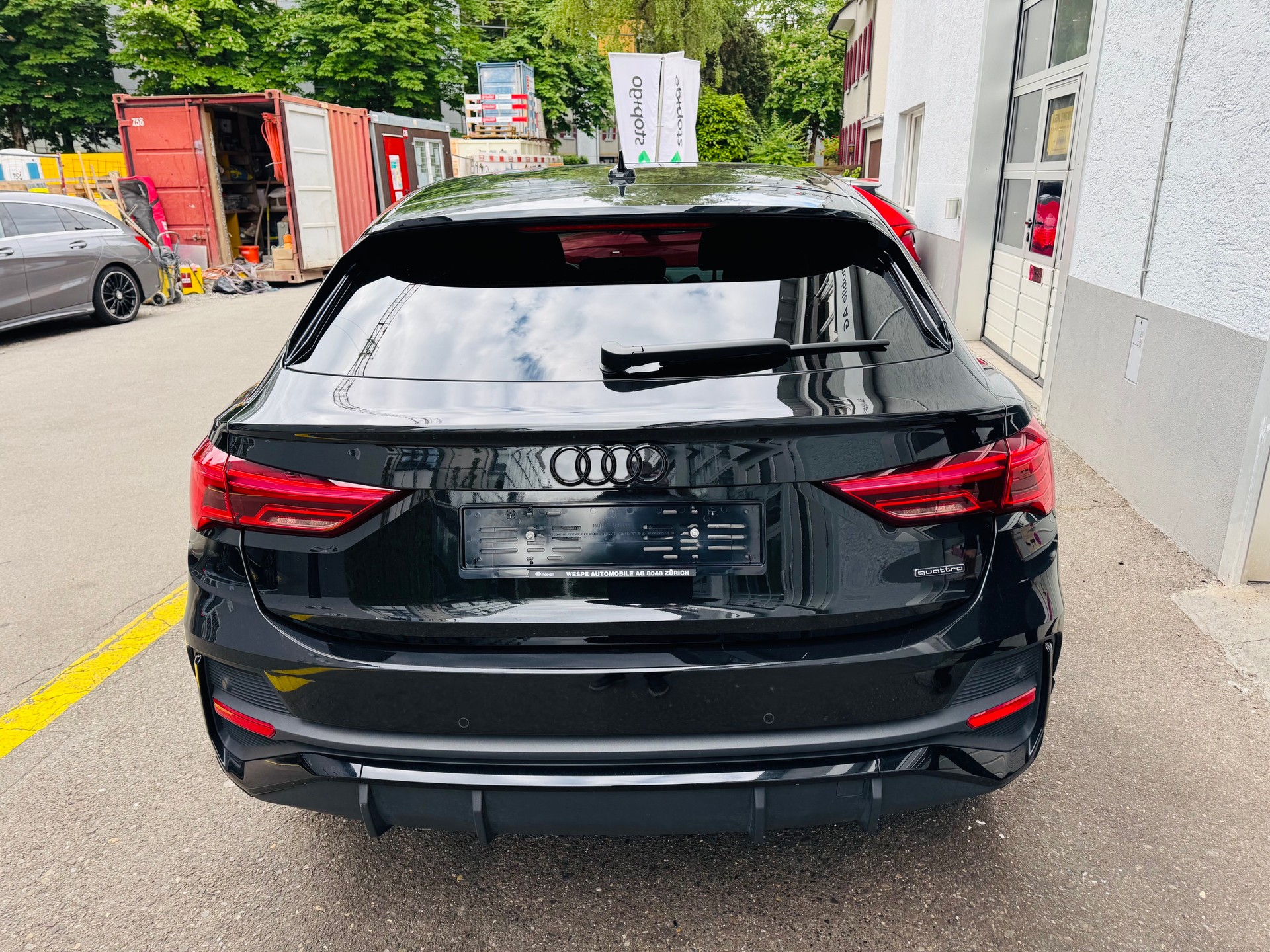 AUDI Q3 Sportback 40 TDI S line quattro S-tronic-image-6