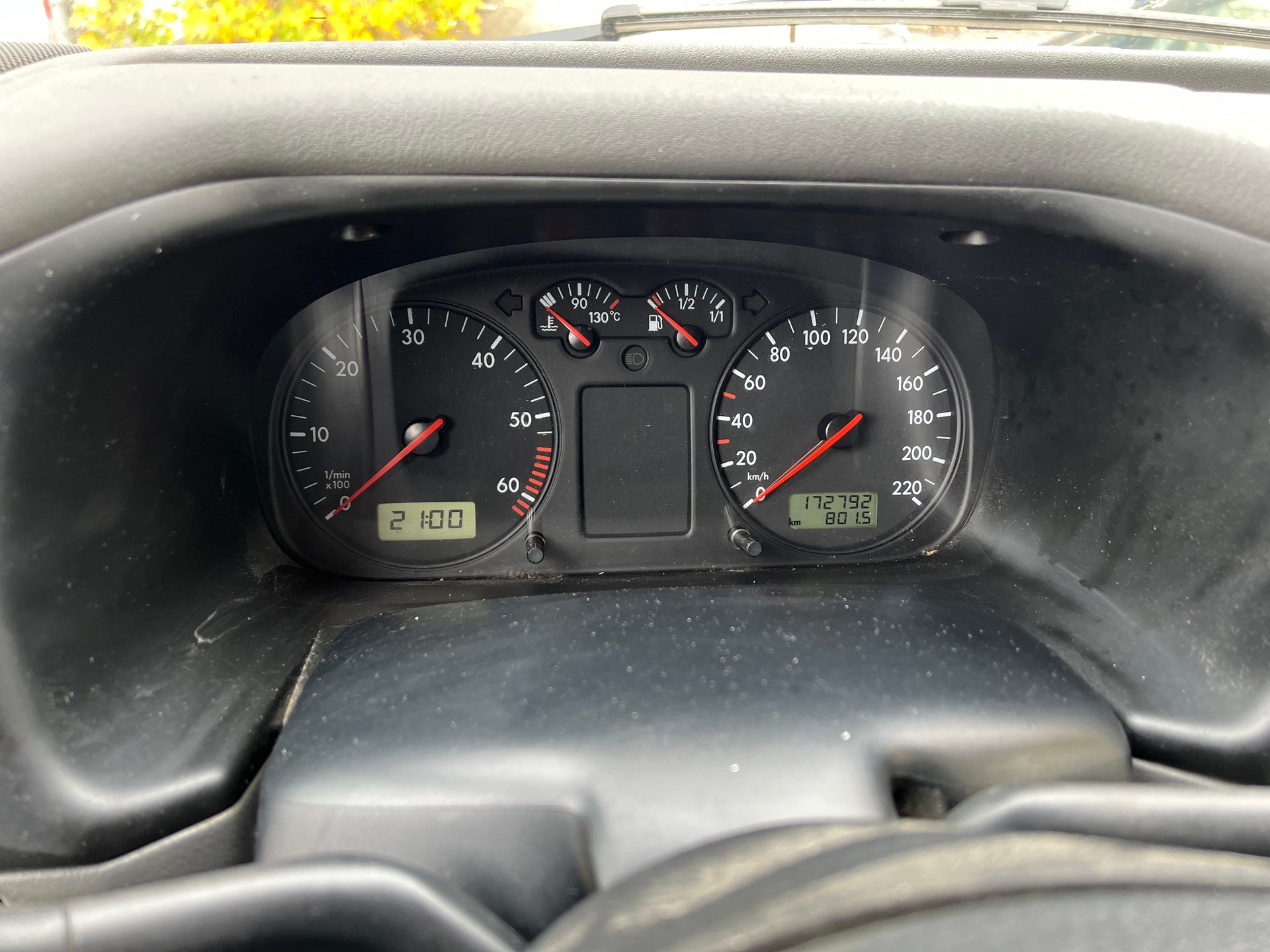 VW T4 2.0i 9 Plätze- frisch ab Mfk-image-10