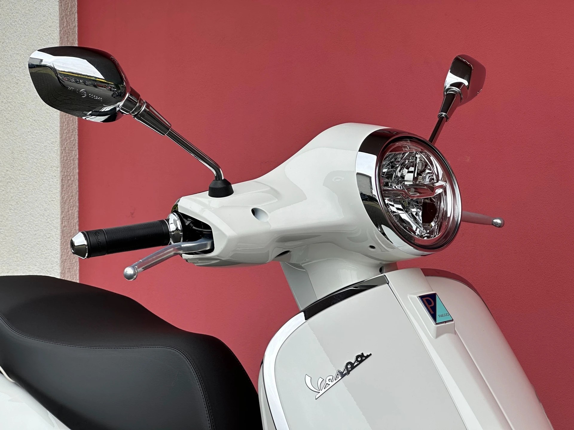 PIAGGIO Vespa GTS 125 Super RST Euro 5+-showroom-element-2