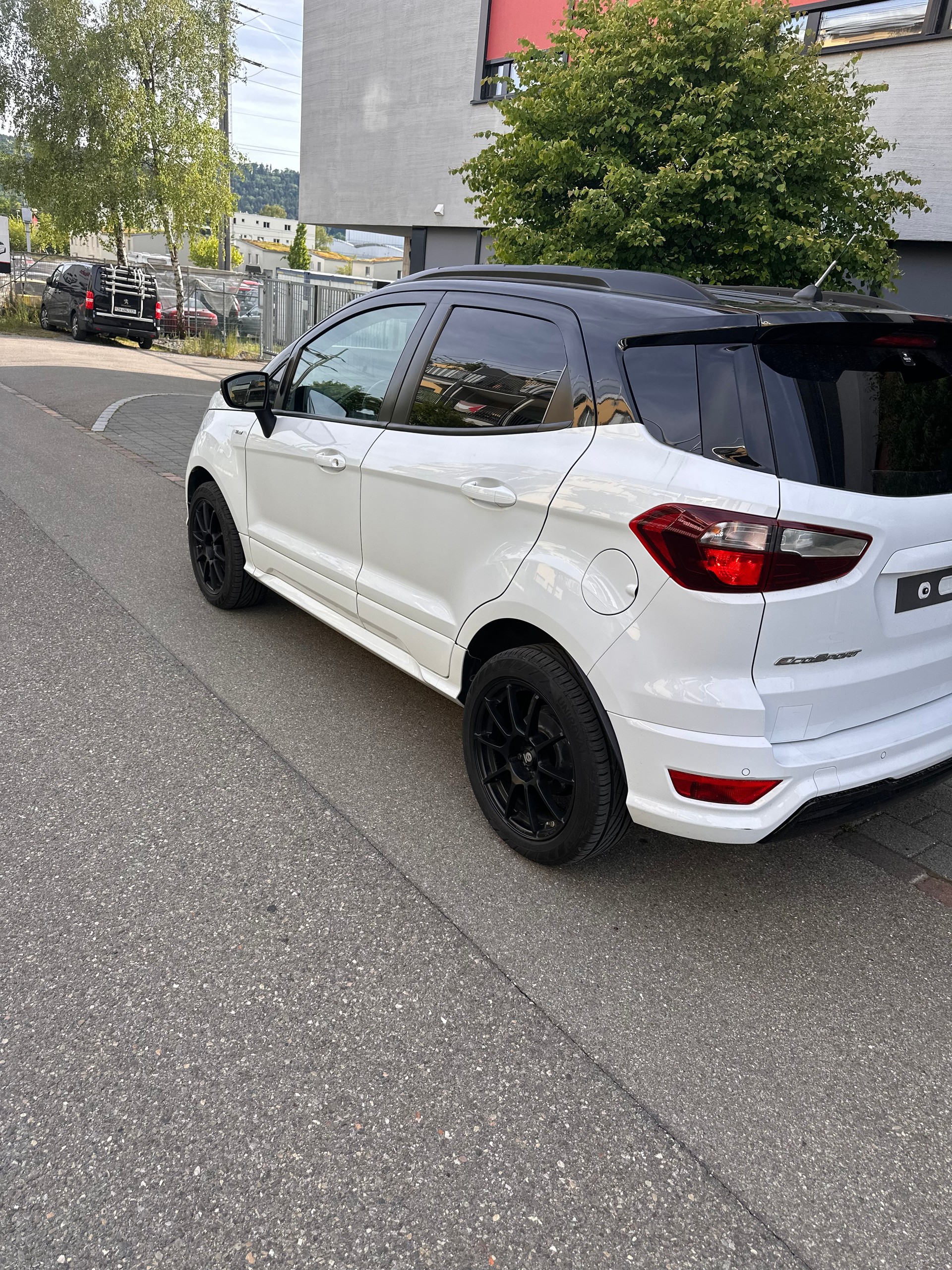 FORD EcoSport 1.0 SCTi Trend-image-3