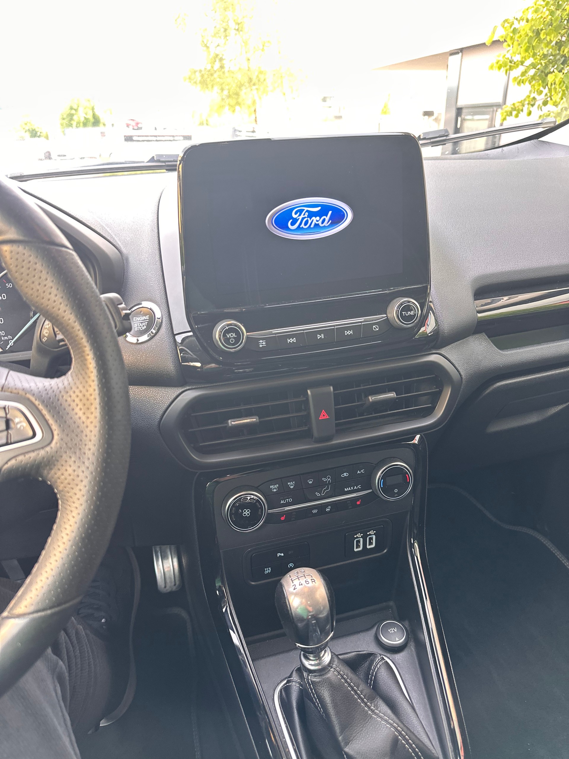 FORD EcoSport 1.0 SCTi Trend-image-9