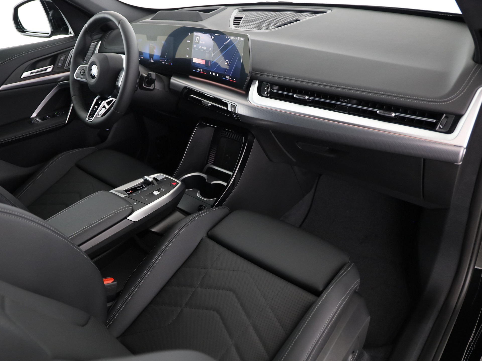 BMW X1 xDr20d 48V M Sport Pro-image-13