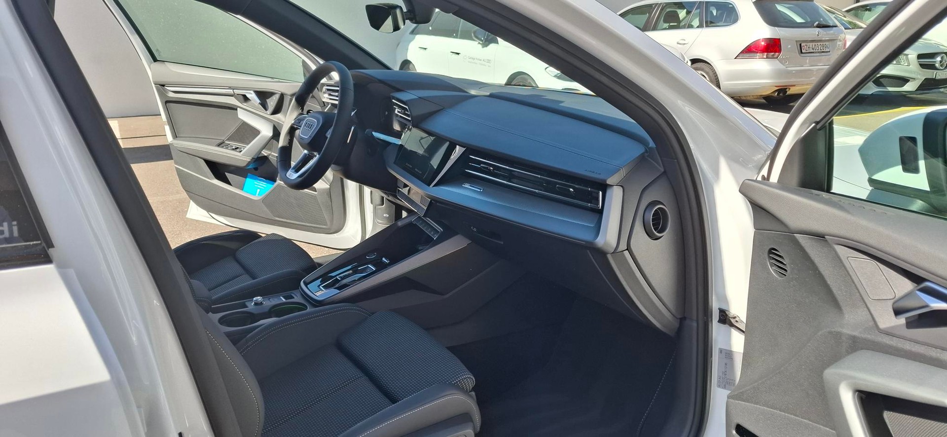 AUDI A3 Sportback TFSI 110 kW S line Attraction S tronic-image-7